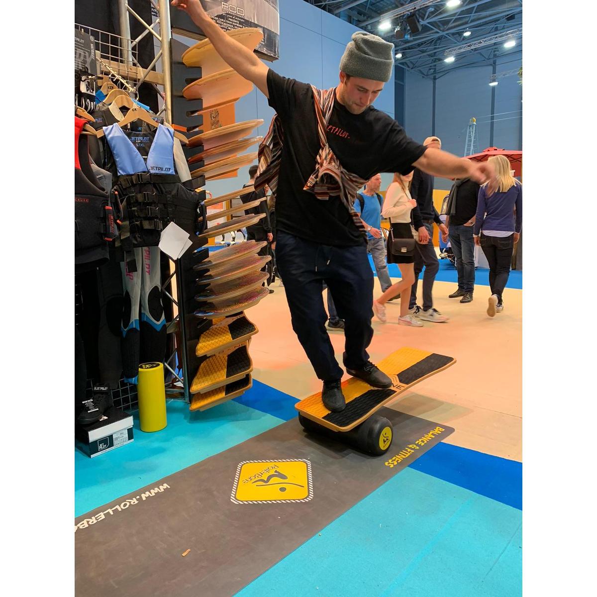 product/r/o/rollerbone_15442_marron_5.jpg
