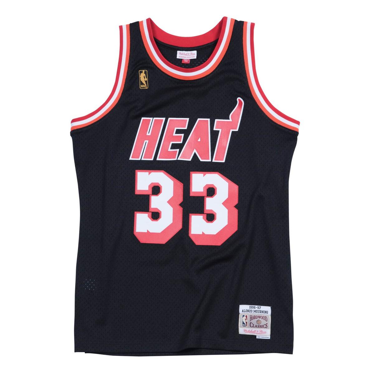 product/s/m/smjyac18093-mheblck96amo_0.jpg