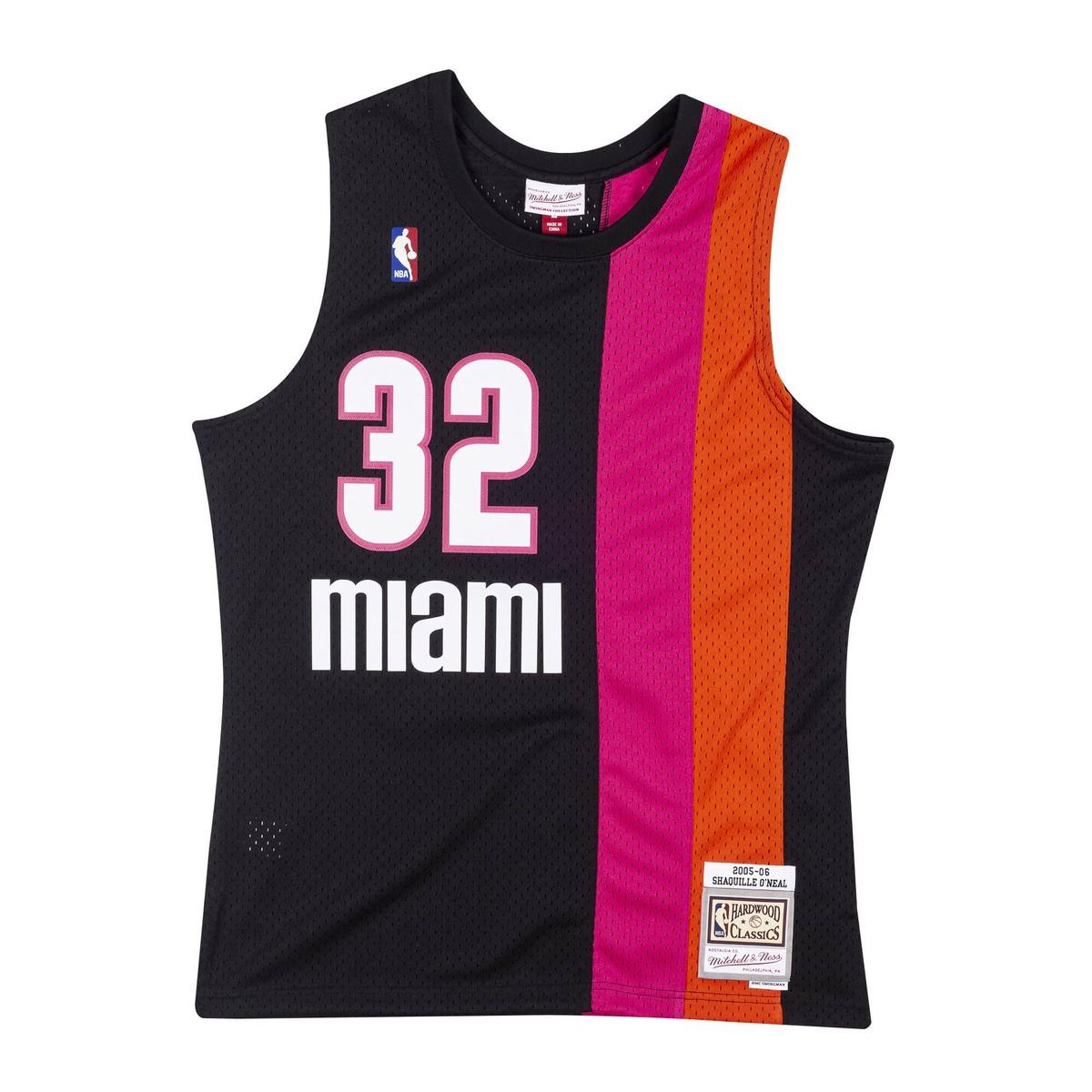 product/s/m/smjycp19243-mheblck05son_0.jpg