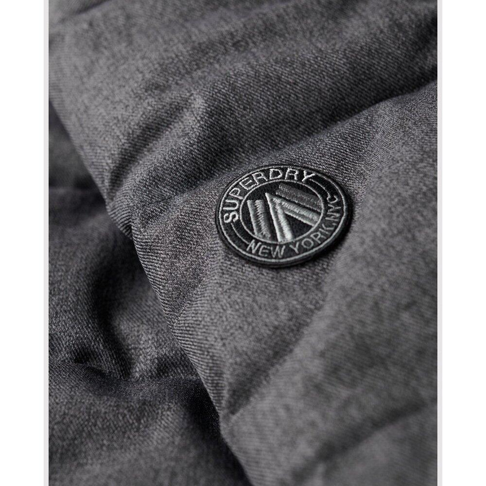 product/s/u/superdry_m5011980a-2wf_chevron-gris_1.jpg