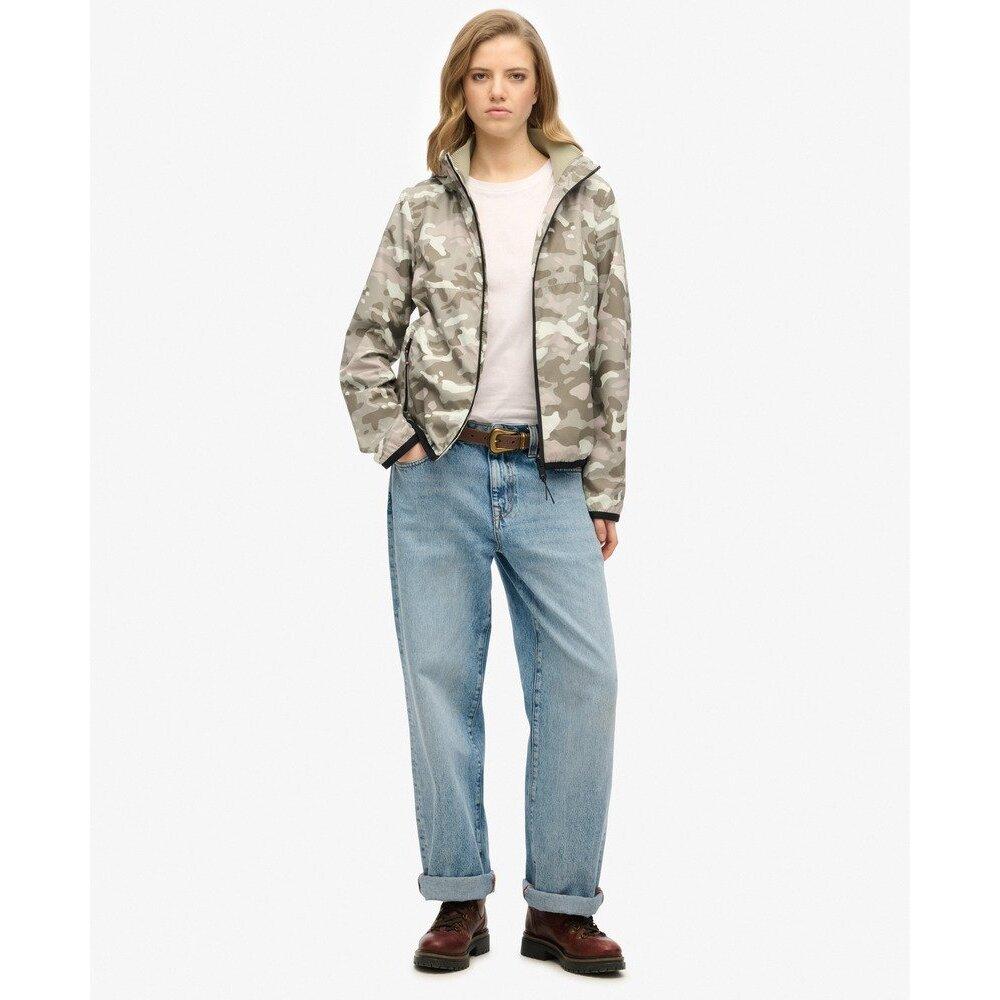 product/s/u/superdry_w5011849a-fdt_camouflage-vert_4.jpg