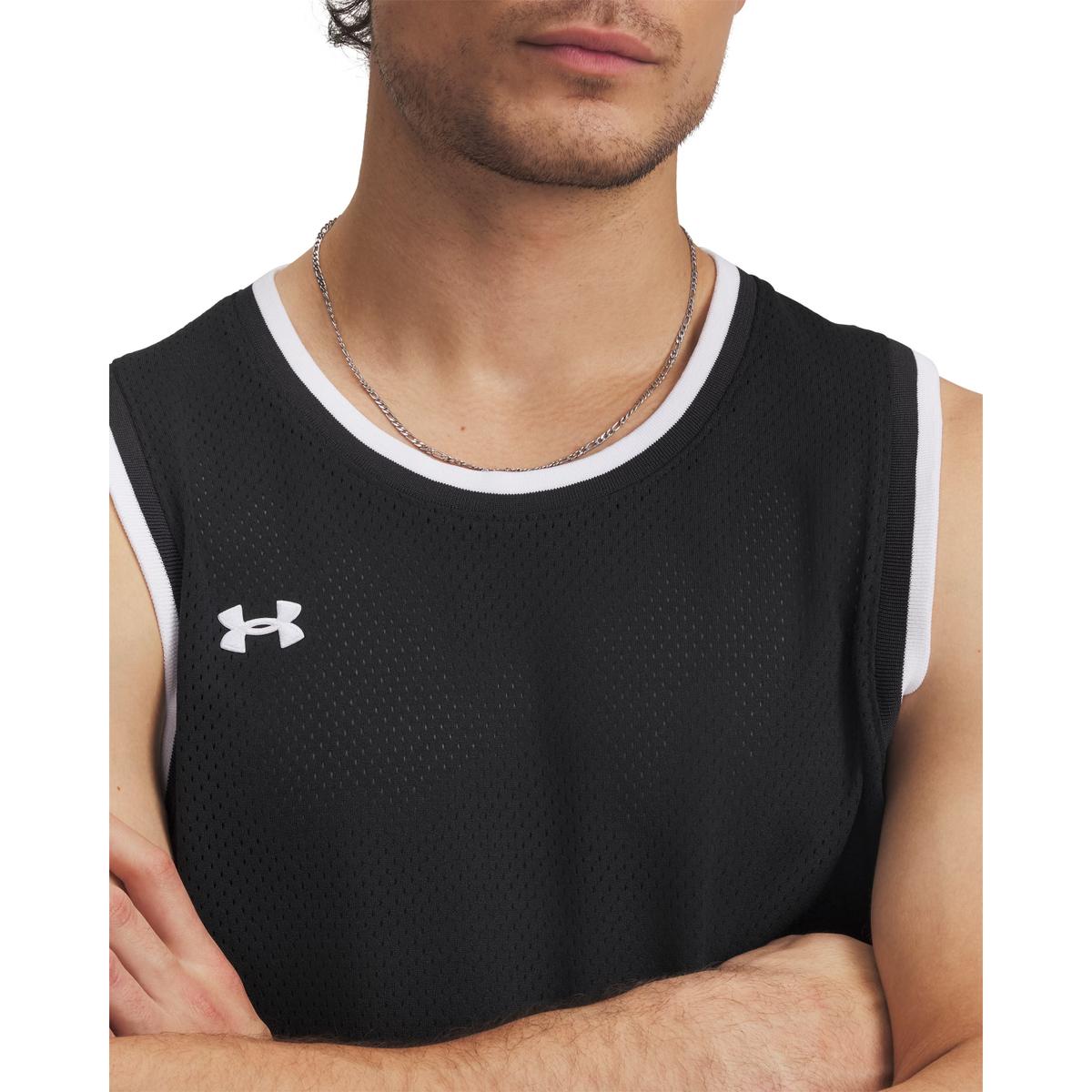 product/u/n/under-armour_1390118-001_black_3.jpg