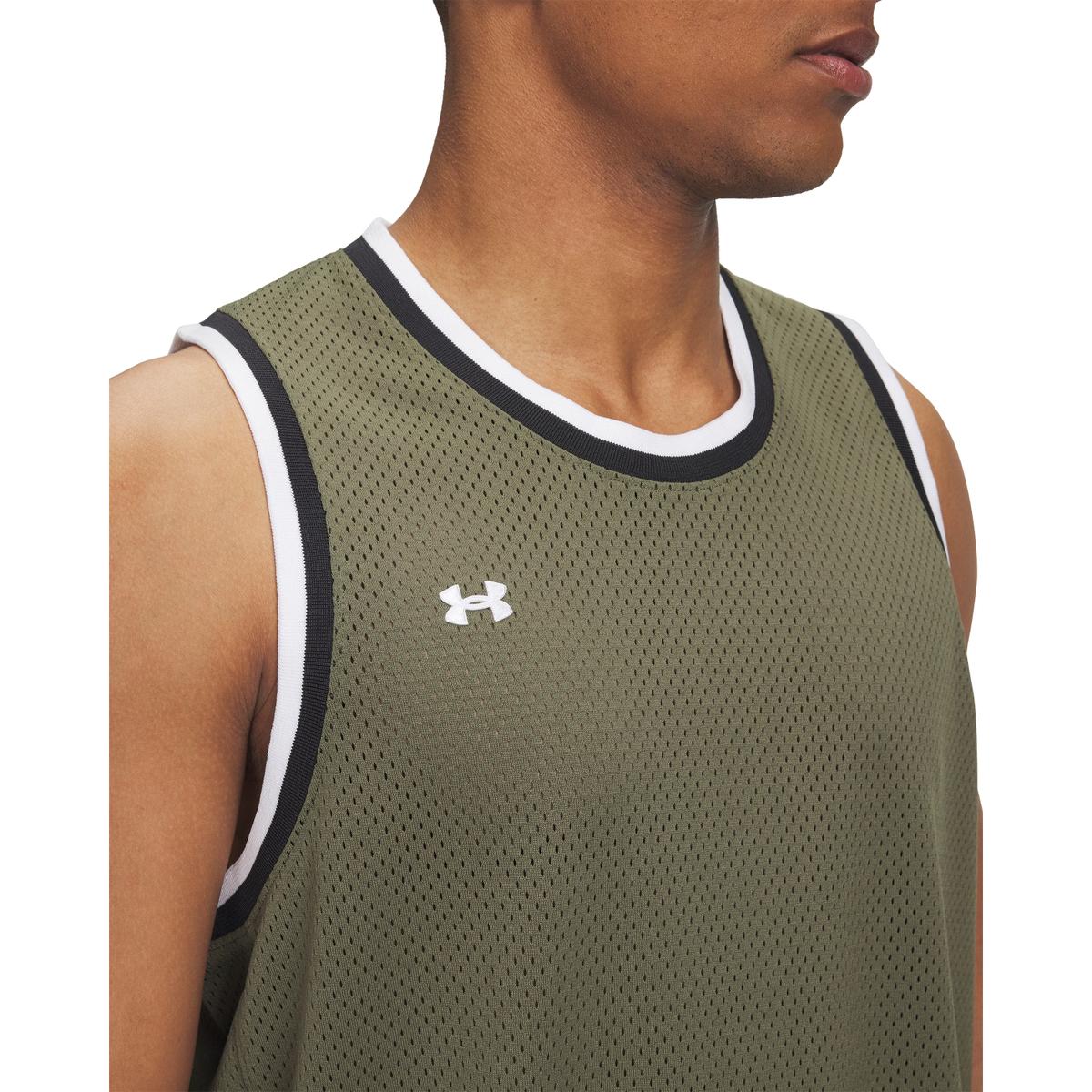 product/u/n/under-armour_1390118-390_marine-od-green_3.jpg