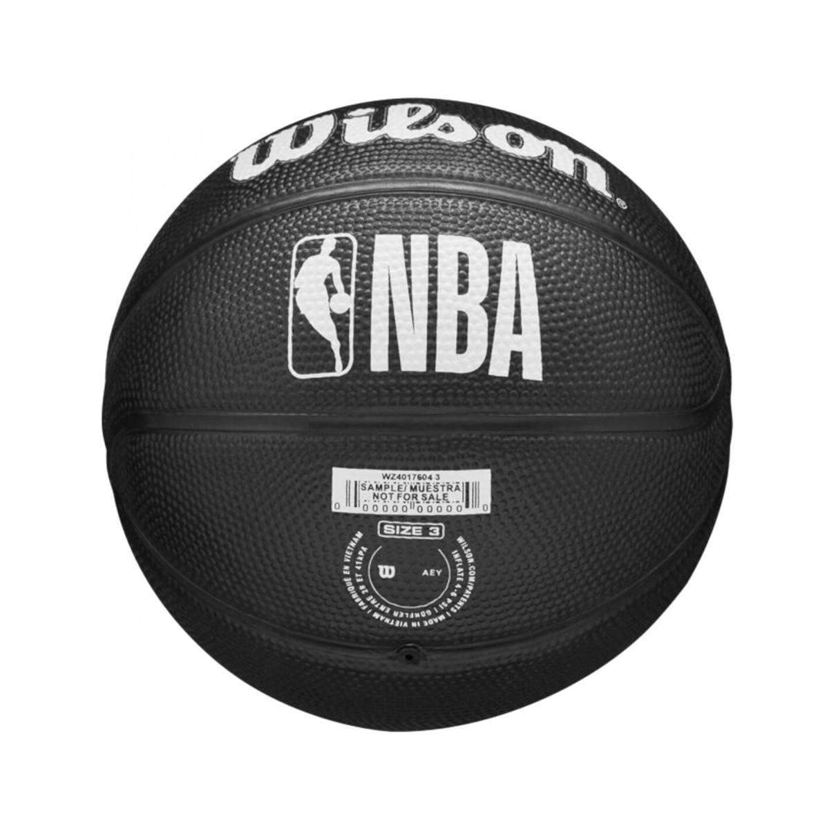 product/w/i/wilson_wz4017604xb_black_3.jpg