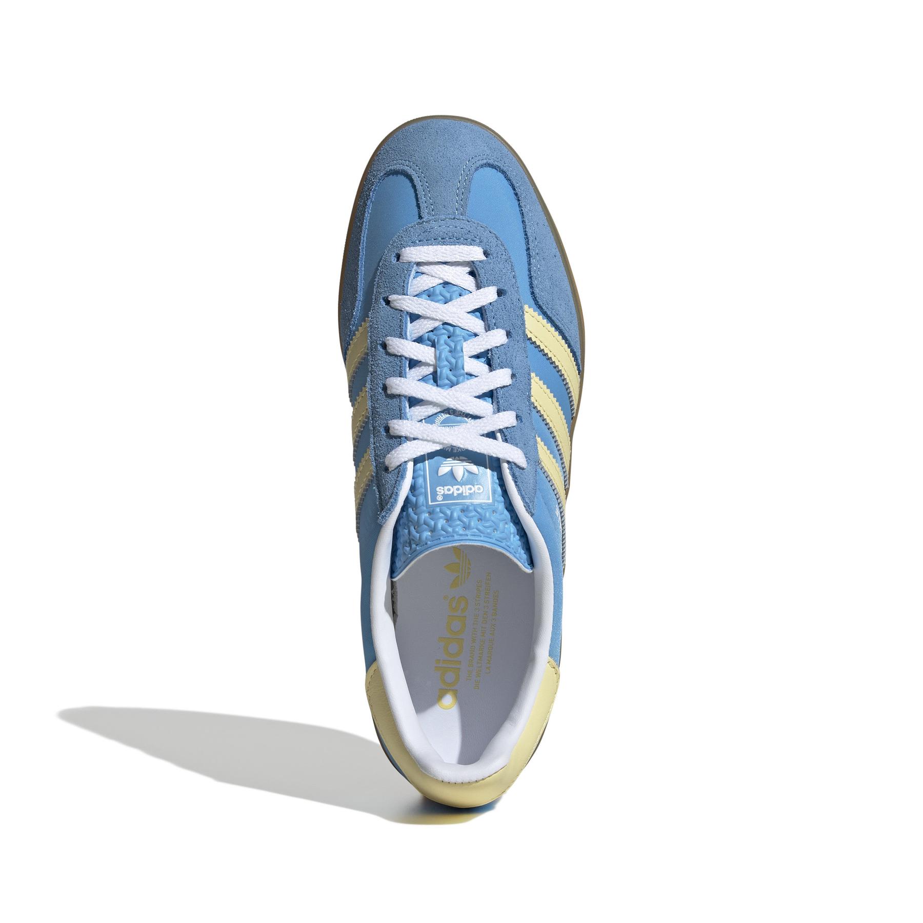 product/2/0/2025_08_adidas_ie2960_3_footwear_photography_top_portrait_view_white.jpg