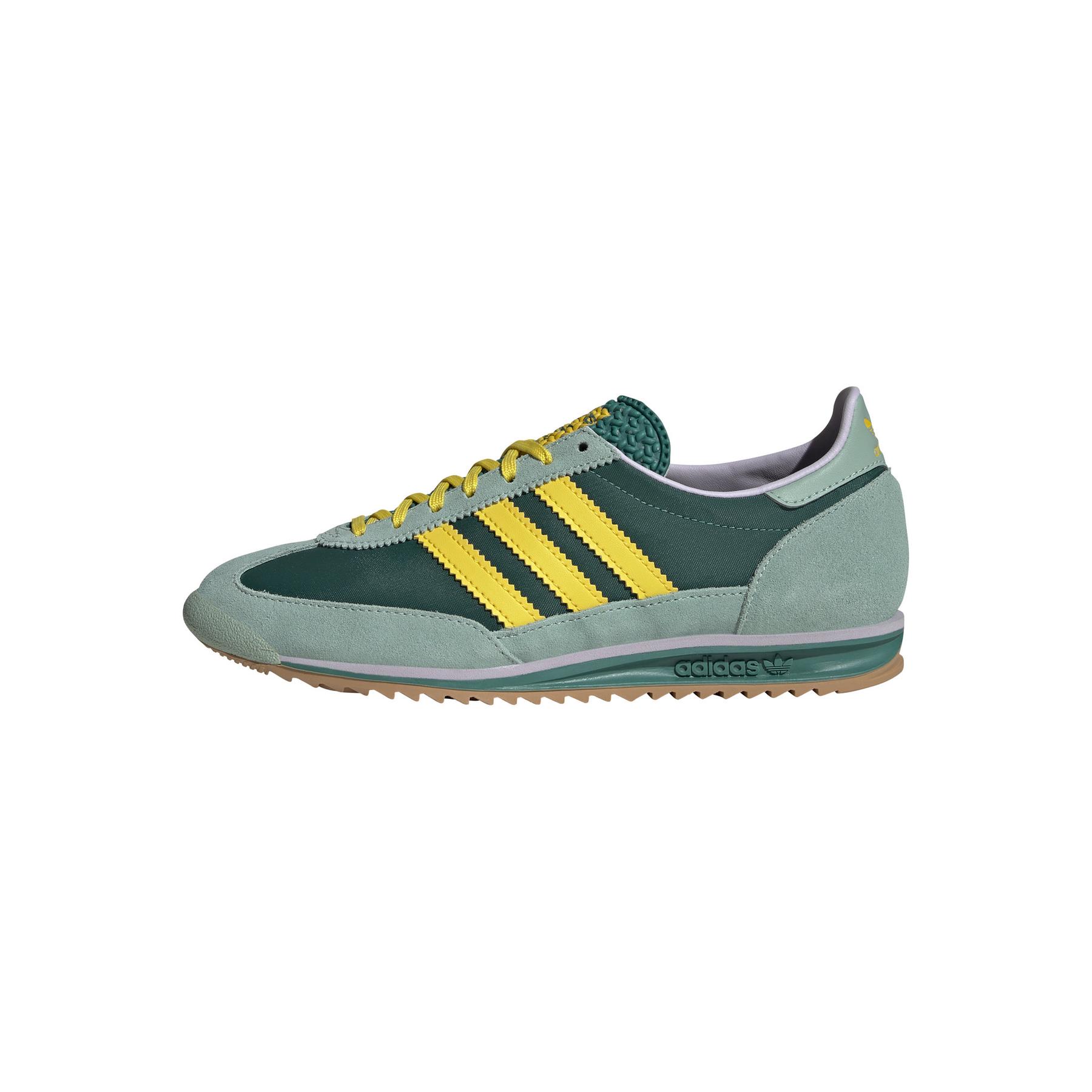 product/2/0/2025_08_adidas_jh7391_12_footwear_photography_left_side_center_lateral_view_white.jpg