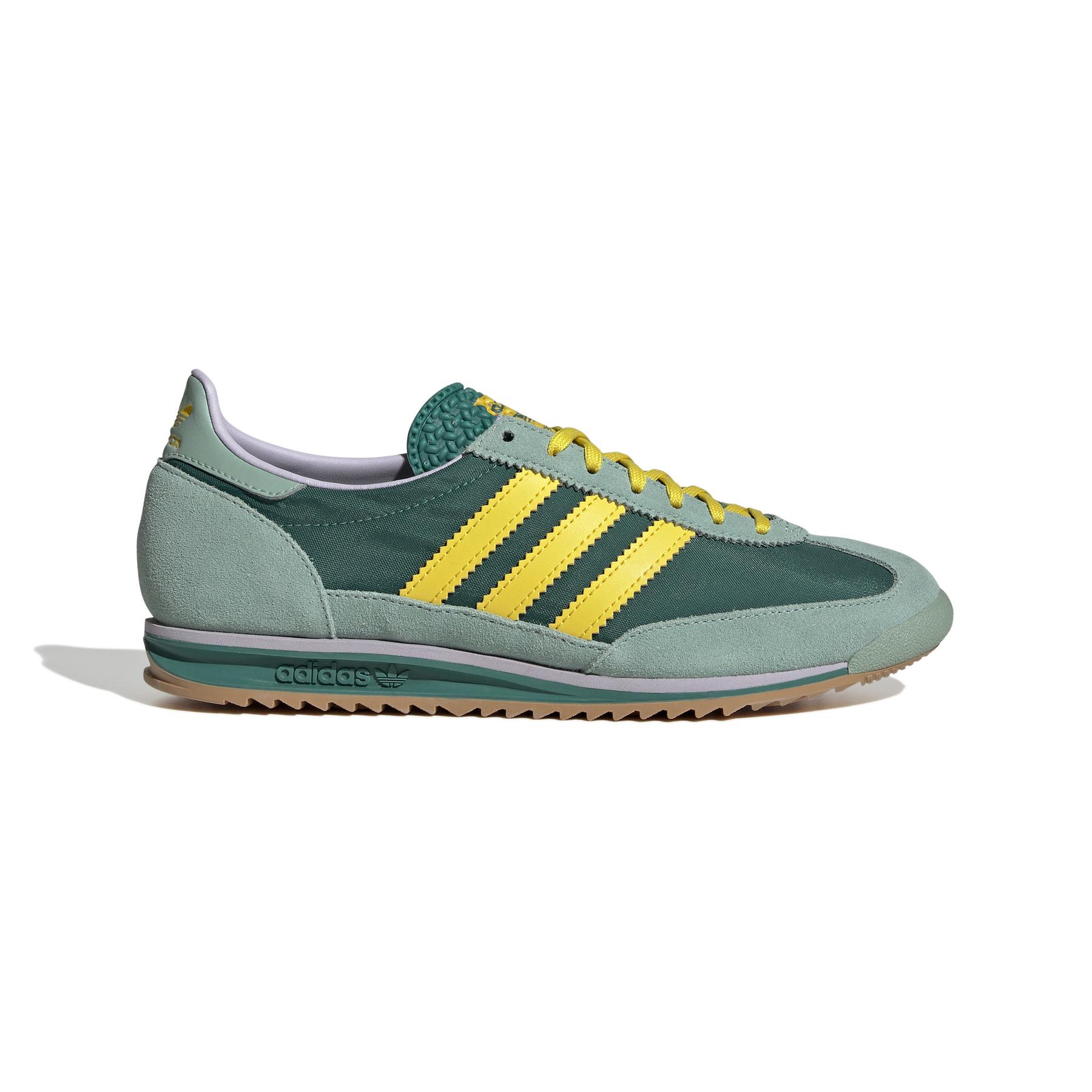 product/2/0/2025_08_adidas_jh7391_1_footwear_photography_side_lateral_center_view_white.jpg