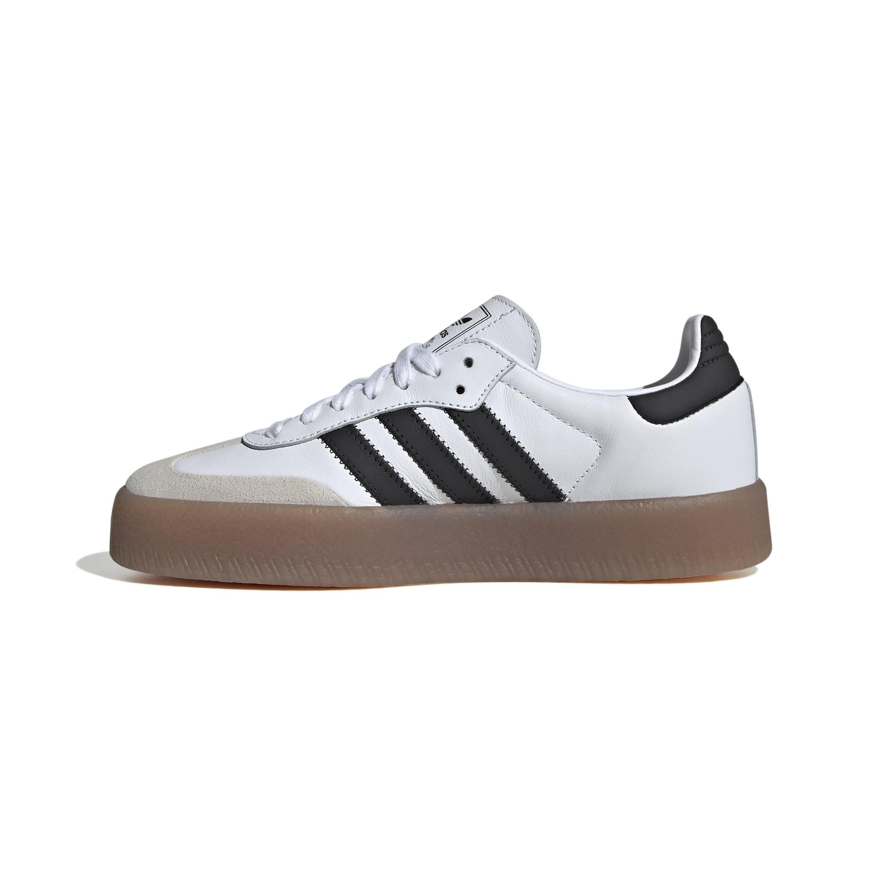 product/2/0/2025_08_adidas_ji1349_5_footwear_photography_side_medial_center_view_white.jpg