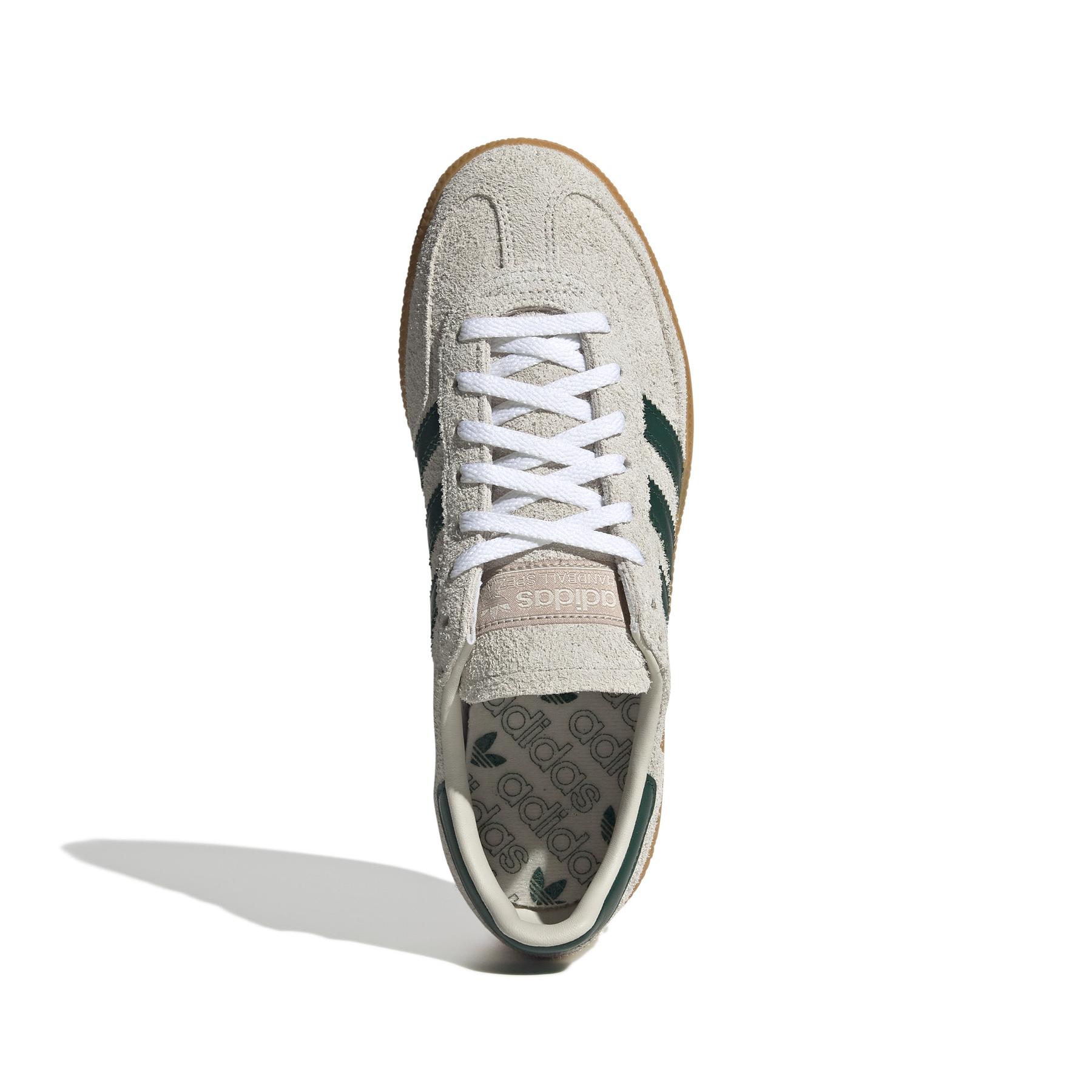 product/2/0/2025_08_adidas_js0242_3_footwear_photography_top_portrait_view_white.jpg