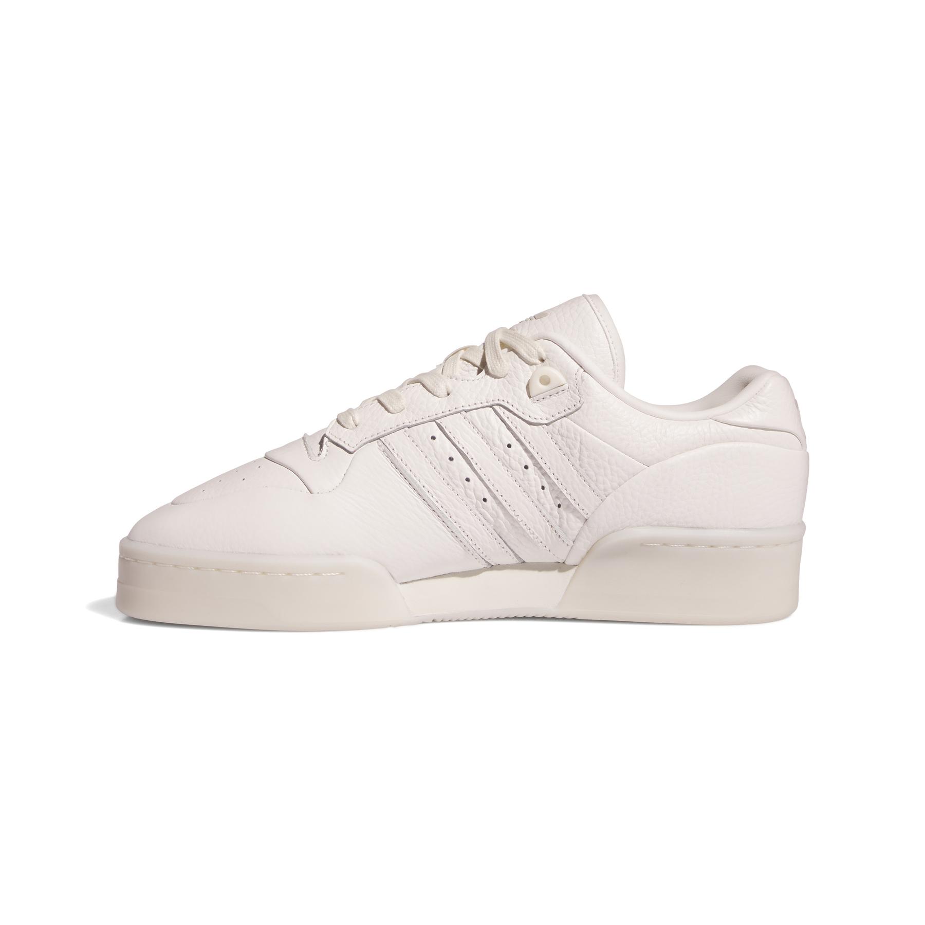 product/2/0/2025_09_adidas_if7184_5_footwear_photography_side_medial_center_view_white.jpg