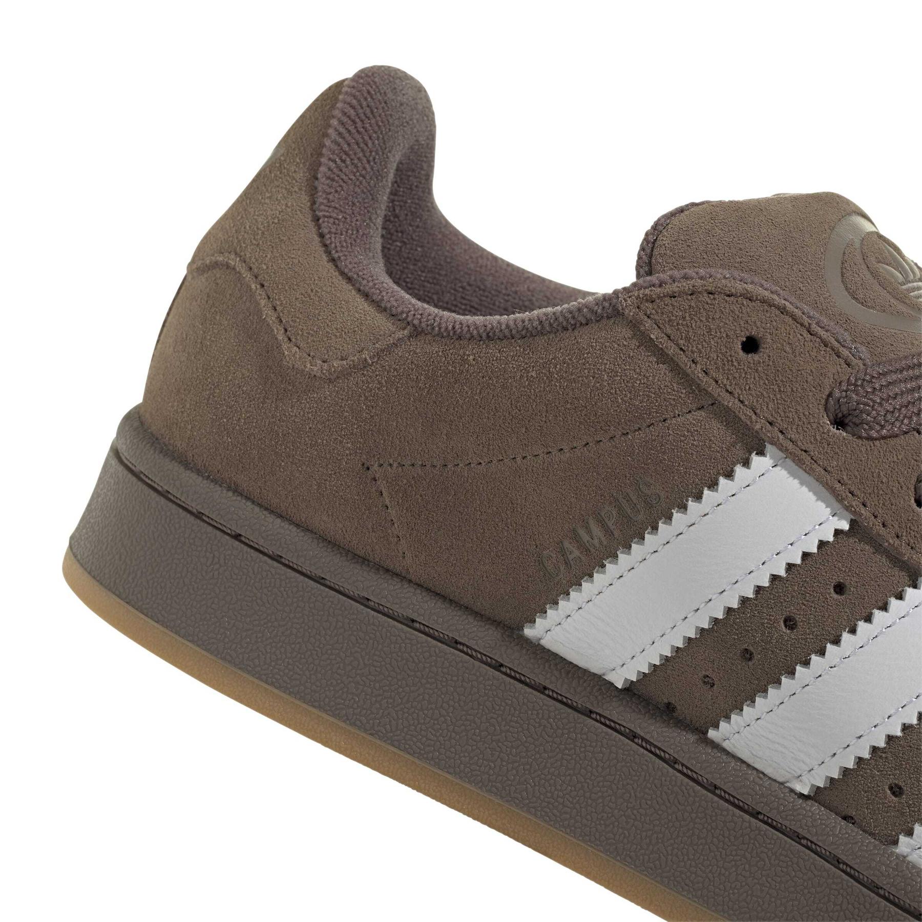 product/2/0/2025_09_adidas_jh8789_8_footwear_photography_detail_view_1_white.jpg