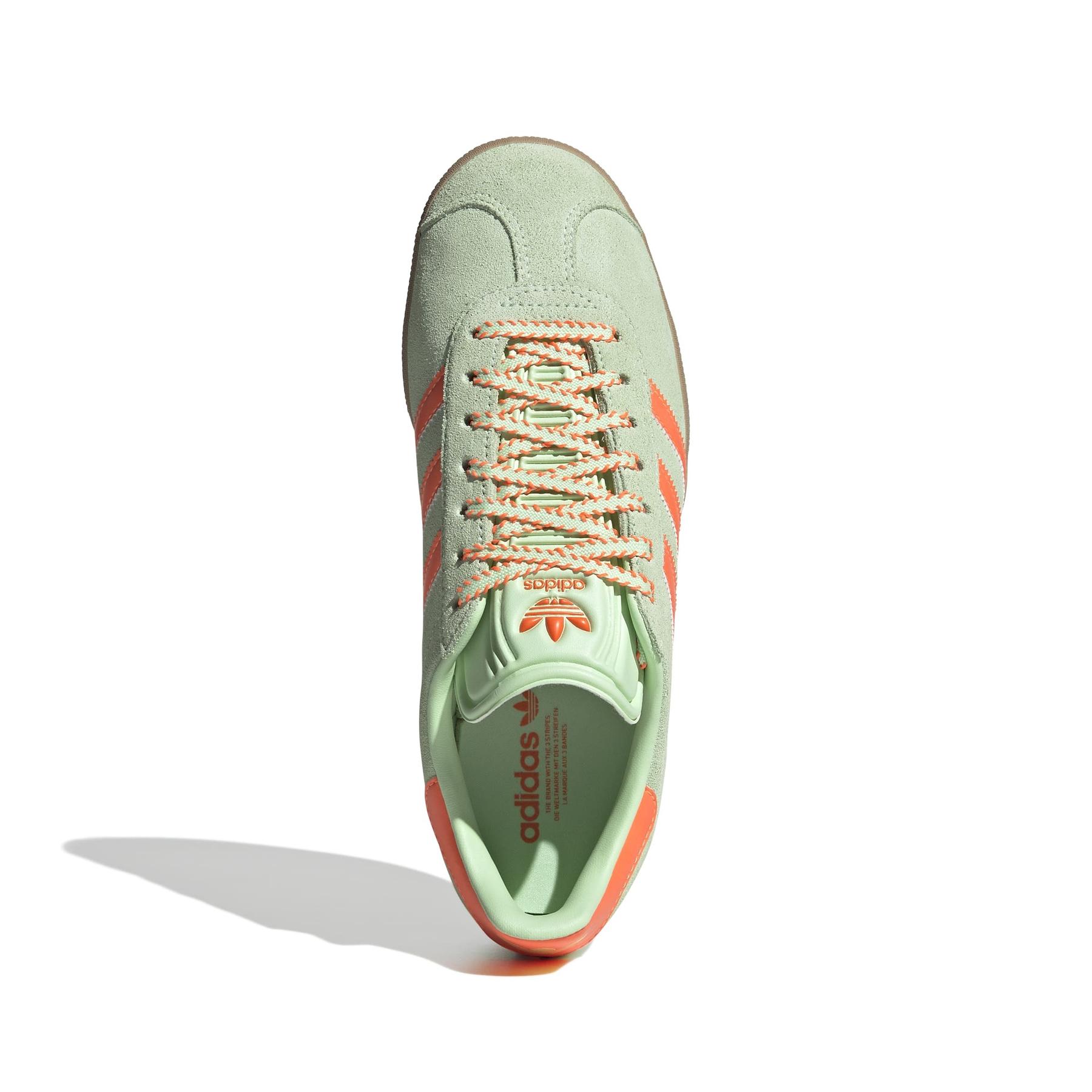 product/2/0/2025_10_adidas_jh7212_3_footwear_photography_top_portrait_view_white.jpg