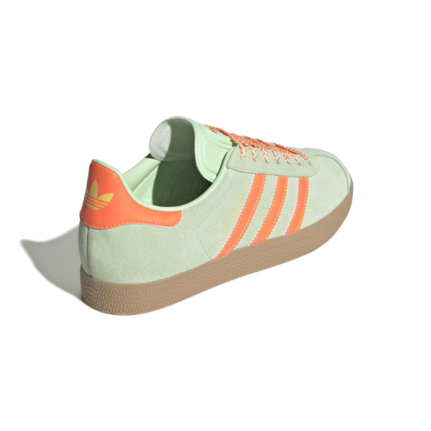 product/2/0/2025_10_adidas_jh7212_7_footwear_photography_back_lateral_top_view_white.jpg