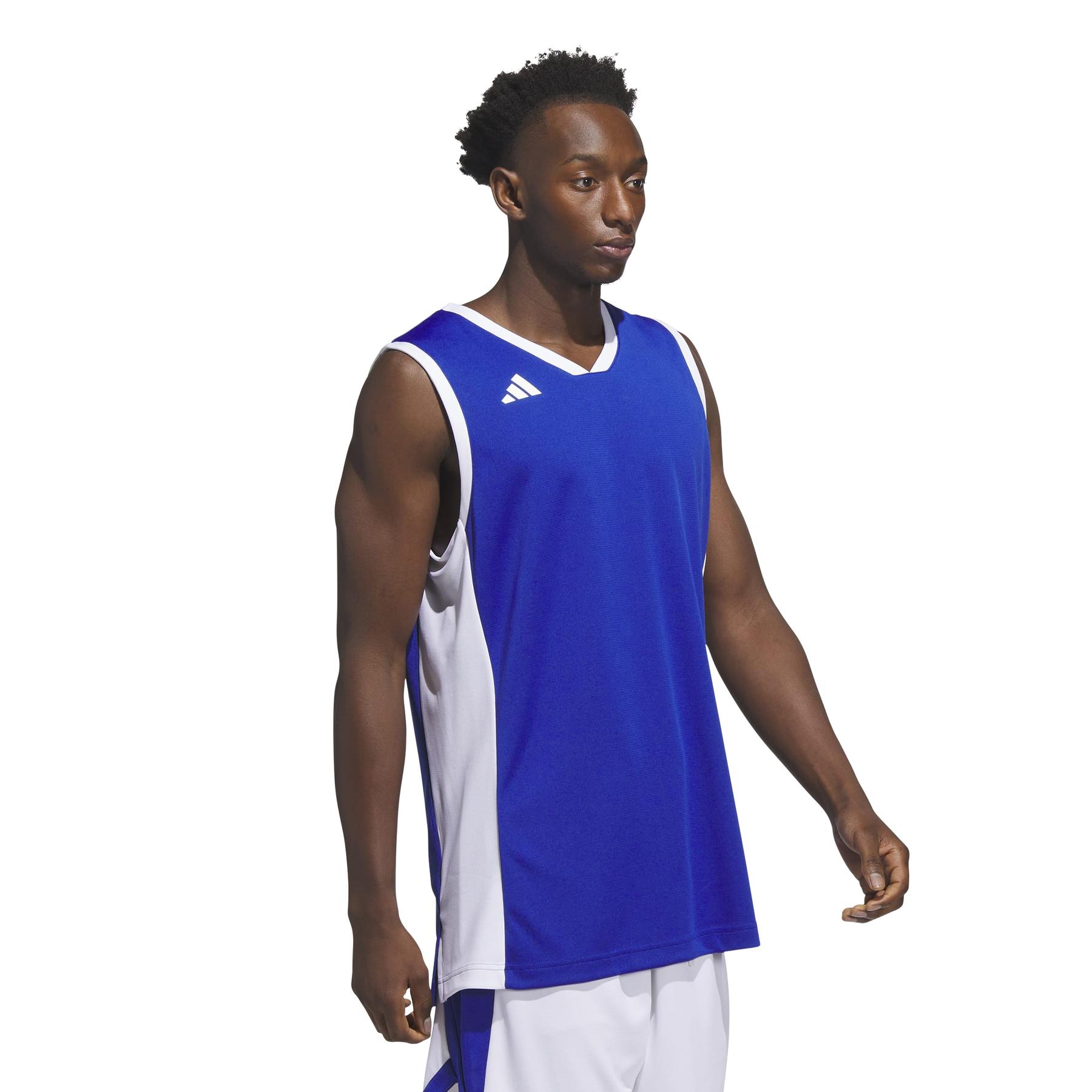 product/2/0/2025_adidas_jm2653_5_apparel_on_model_walking_view_white.jpg