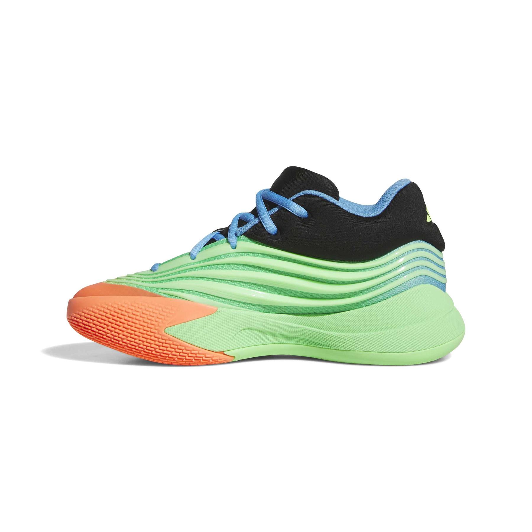 product/2/0/2025_adidas_jp8635_5_footwear_photography_side_medial_center_view_white.jpg