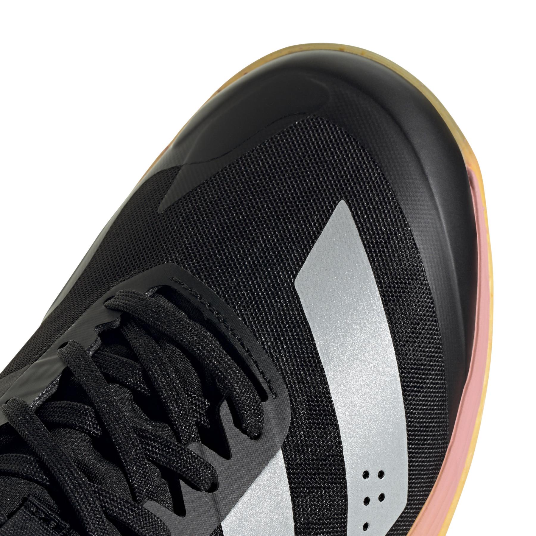 product/a/d/adidas_aci-id2513_9_footwear_photography_detail_view_2_white.jpg