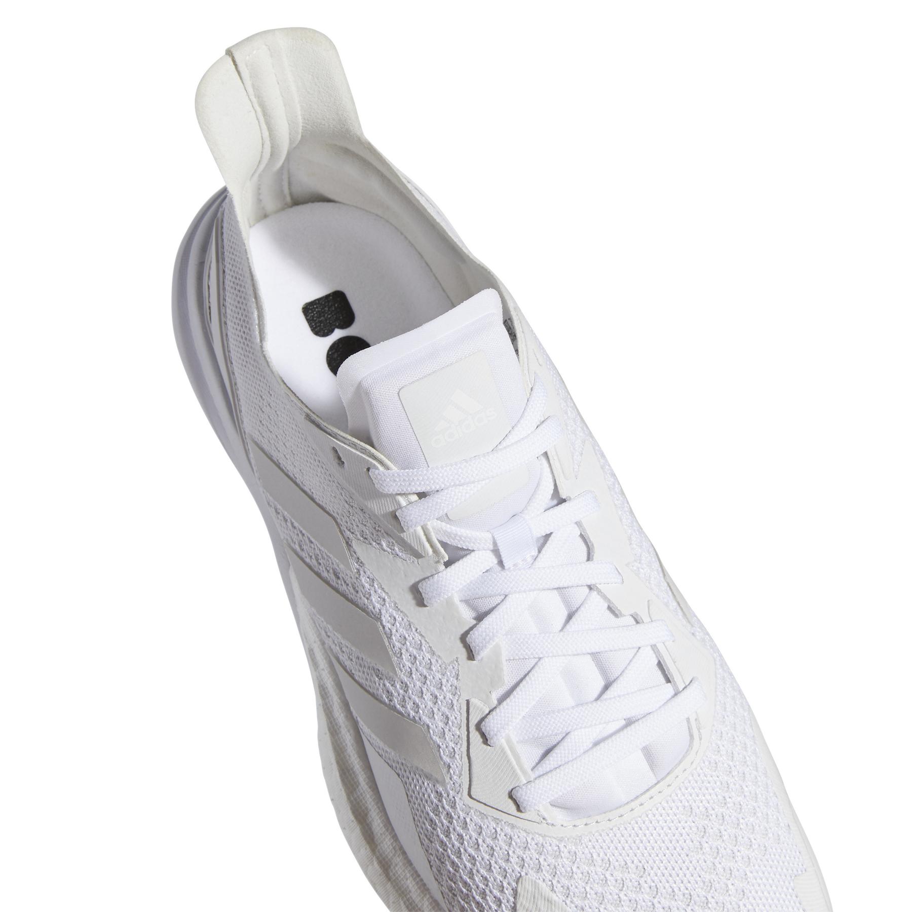 product/a/d/adidas_eh0056_9_footwear_photography_detail_view_2_white_000.jpg