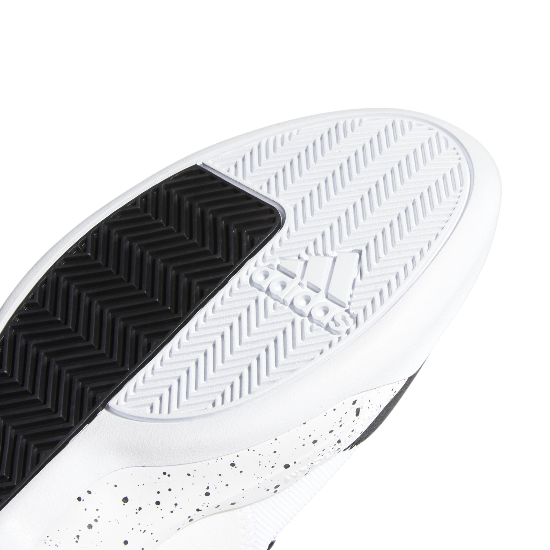 product/a/d/adidas_f97262_10_footwear_photography_detail_view_3_white_000.jpg