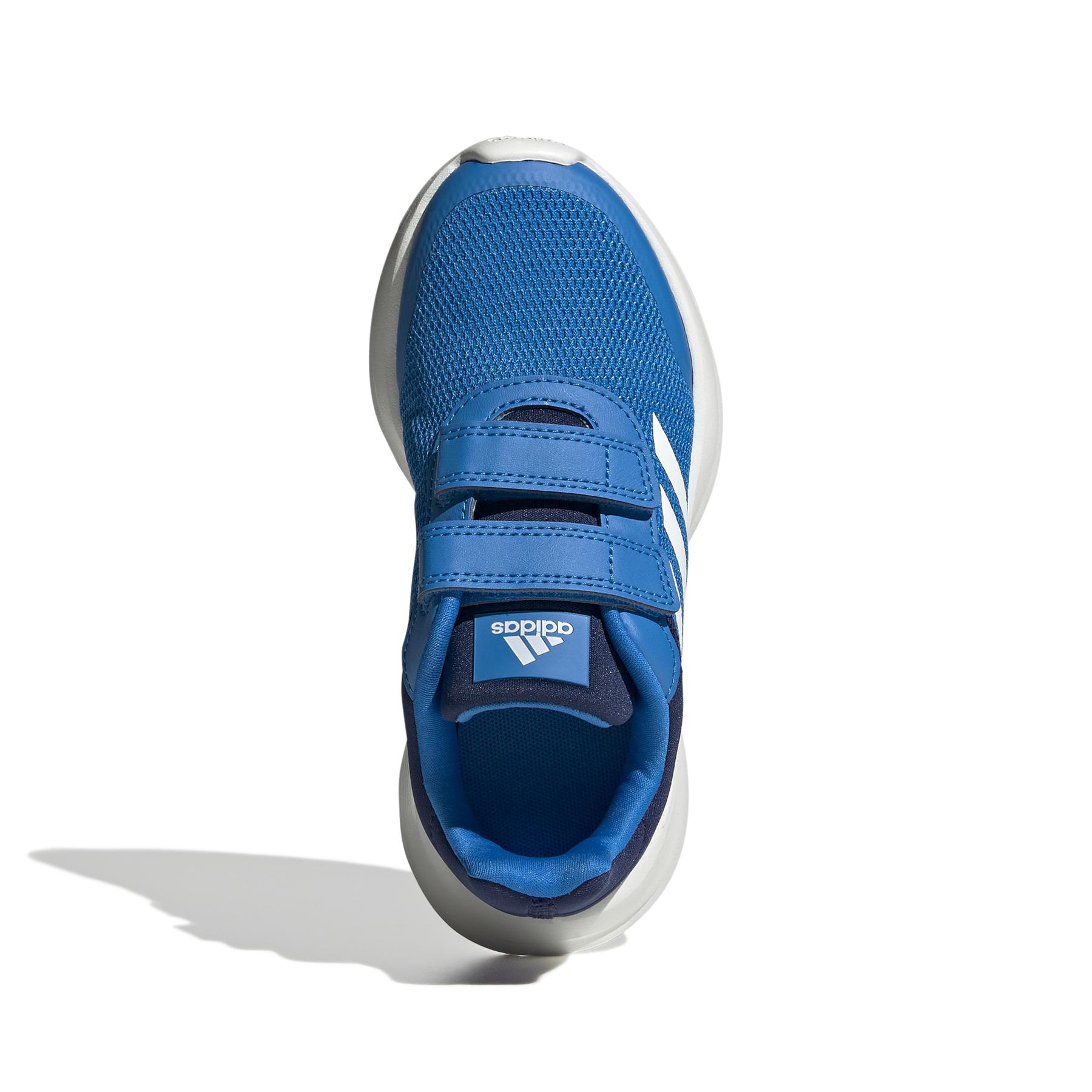 product/a/d/adidas_gw0393_3_footwear_photography_top_portrait_view_white_000.jpg