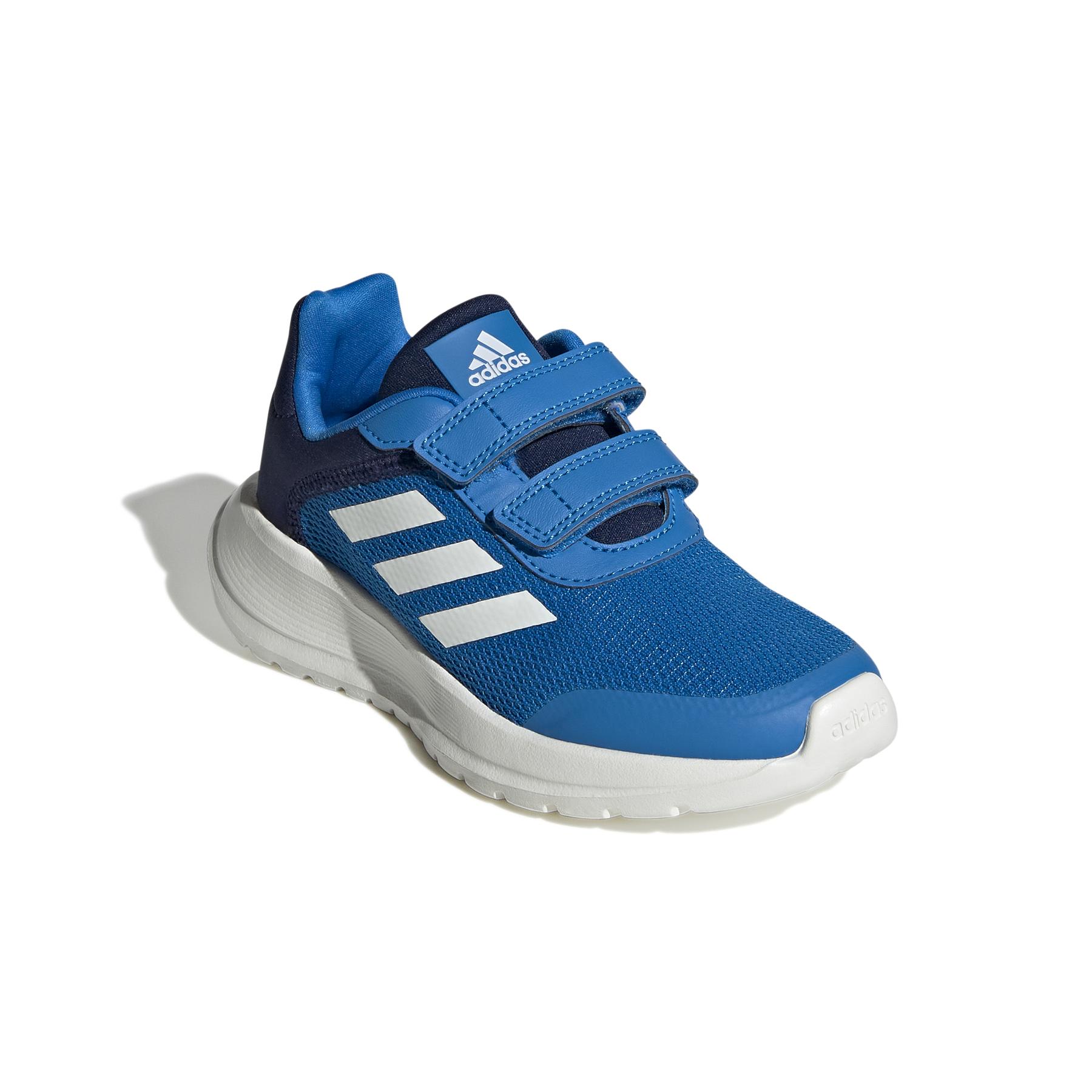 product/a/d/adidas_gw0393_6_footwear_photography_front_lateral_top_view_white_000.jpg