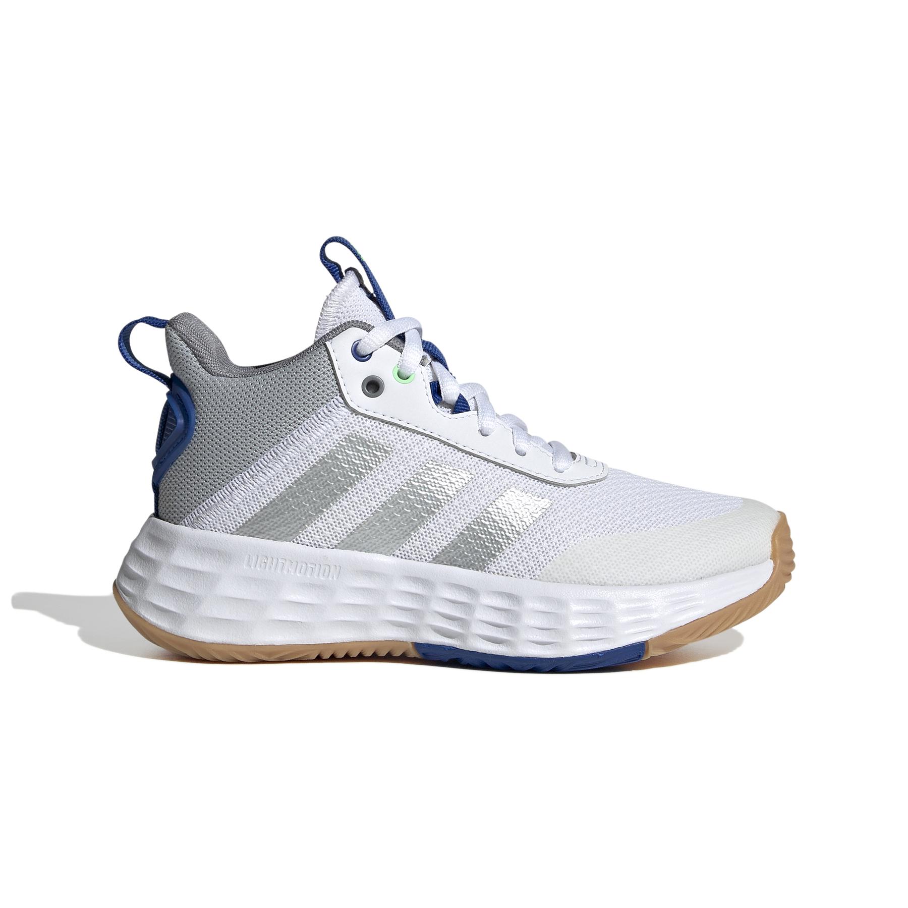 product/a/d/adidas_gw1553_1_footwear_photography_side_lateral_center_view_white_000.jpg
