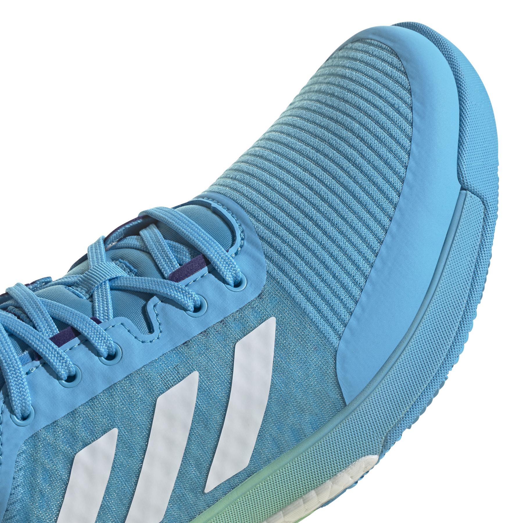 product/a/d/adidas_gw5095_9_footwear_photography_detail_view_2_white_000.jpg