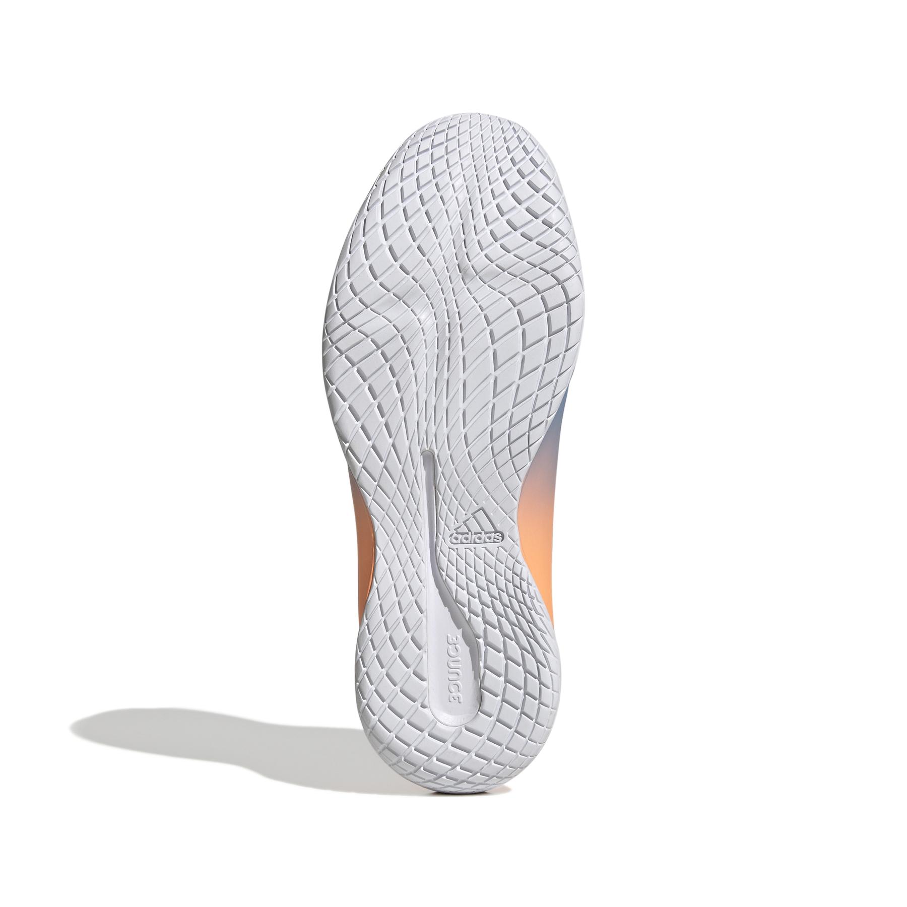 product/a/d/adidas_gx1263_4_footwear_photography_bottom_view_white_000.jpg