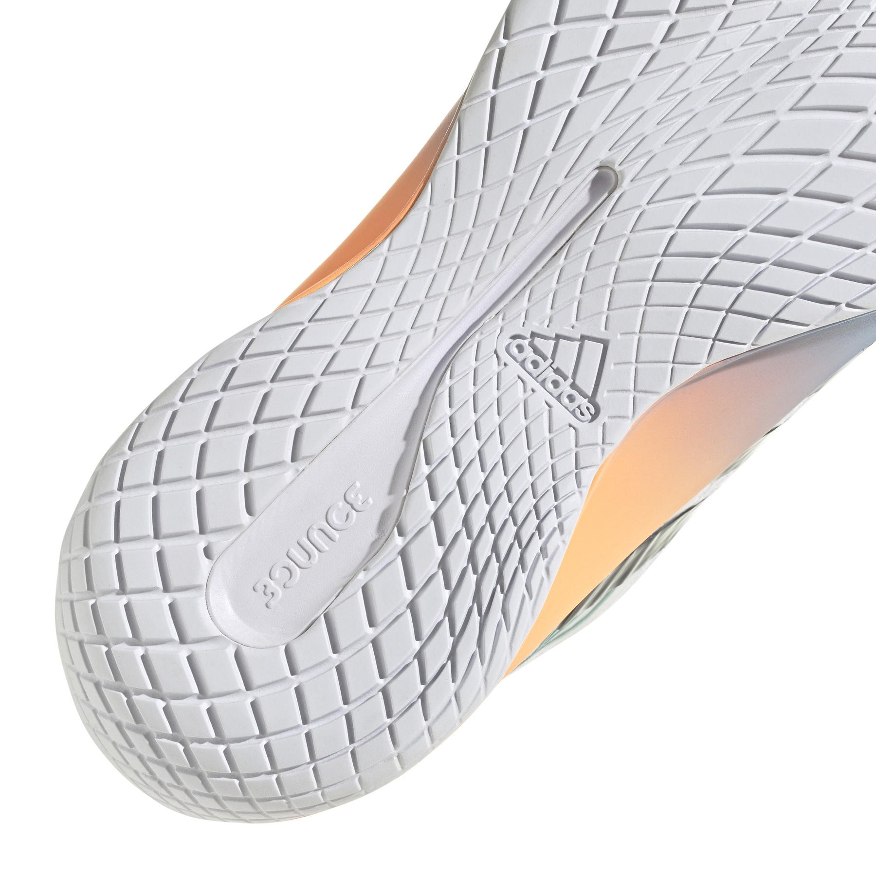 product/a/d/adidas_gx1263_8_footwear_photography_detail_view_1_white_000.jpg