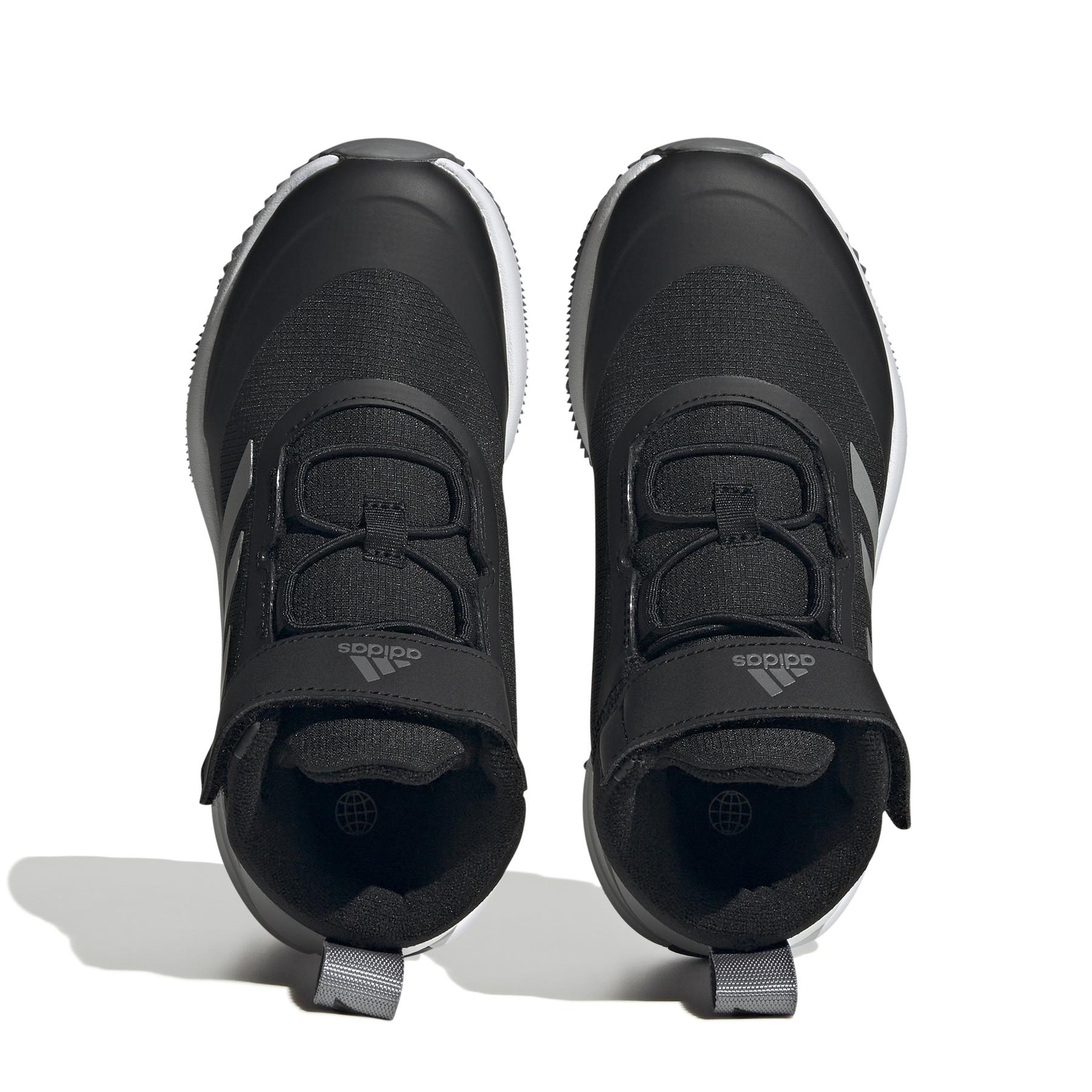 product/a/d/adidas_gz1804_3_footwear_photography_top_portrait_view_white_000.jpg