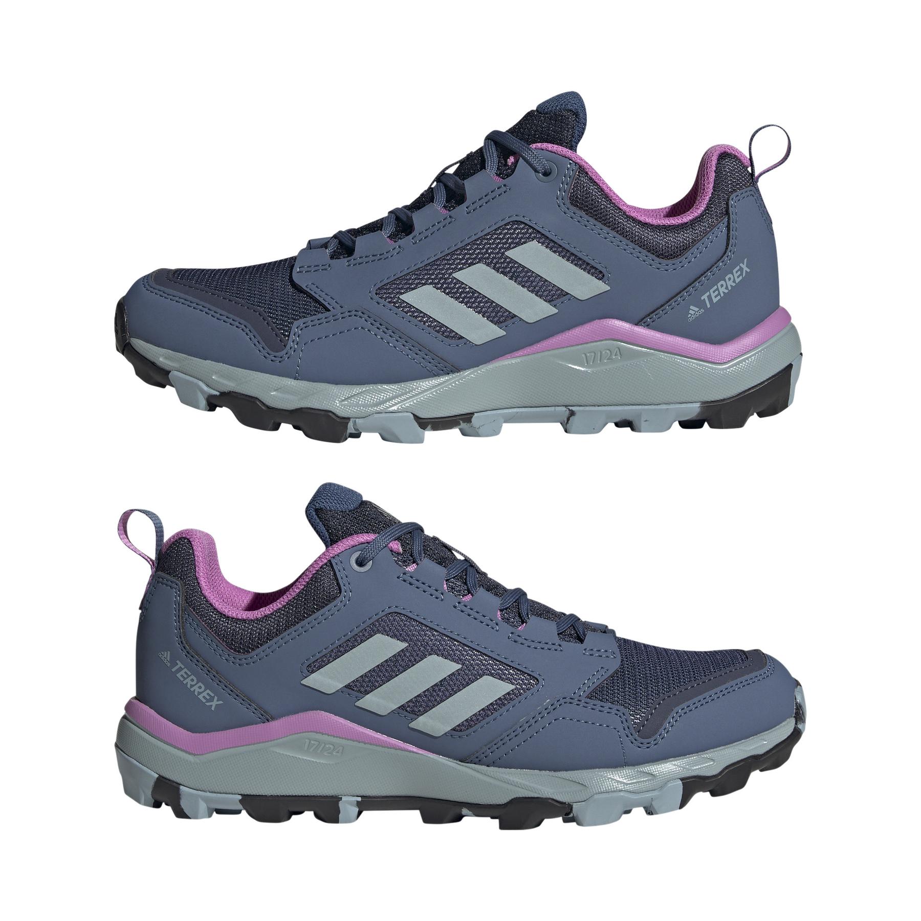 product/a/d/adidas_gz4080_10_footwear_photography_mirrored_pair_view_white_000.jpg