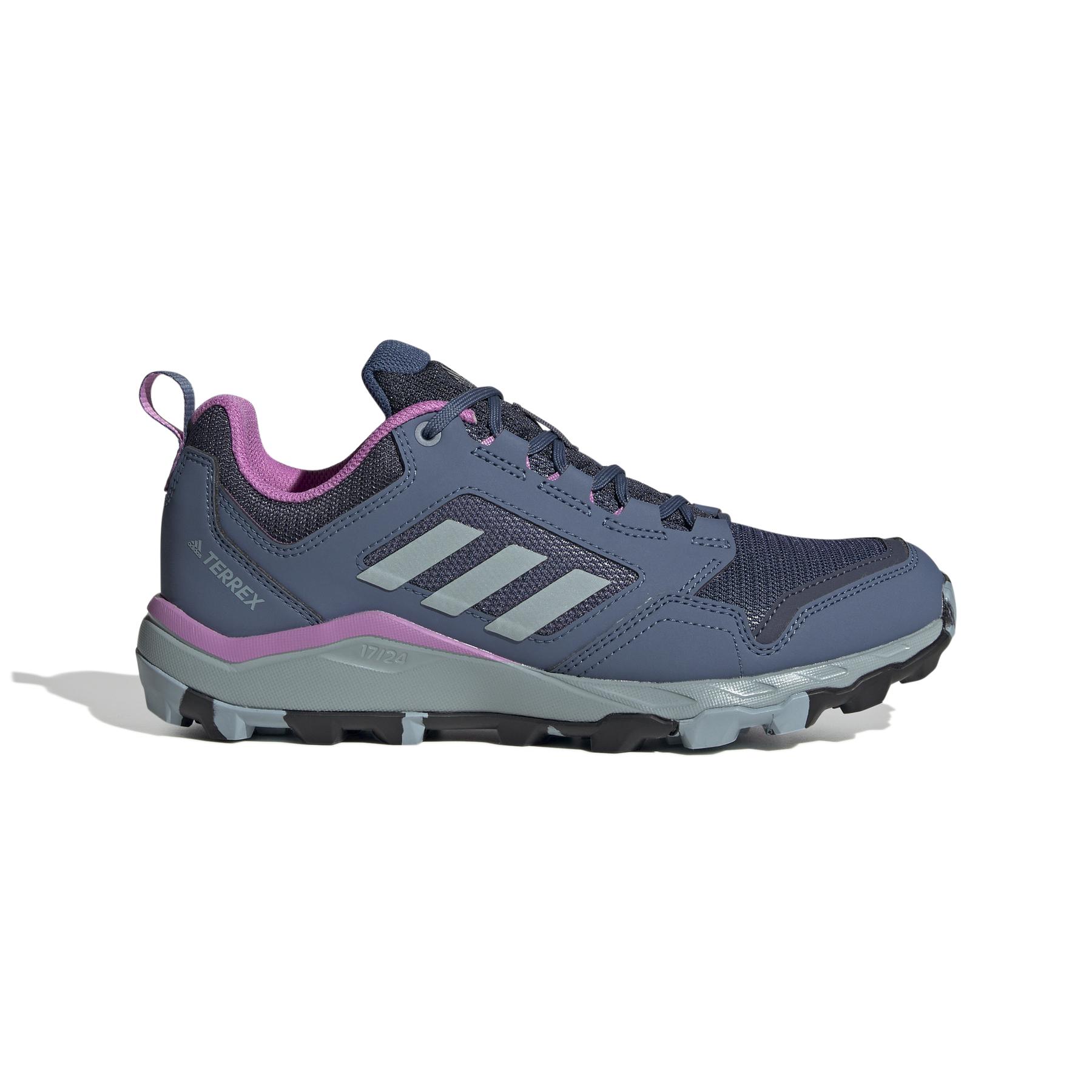 product/a/d/adidas_gz4080_1_footwear_photography_side_lateral_center_view_white_000.jpg