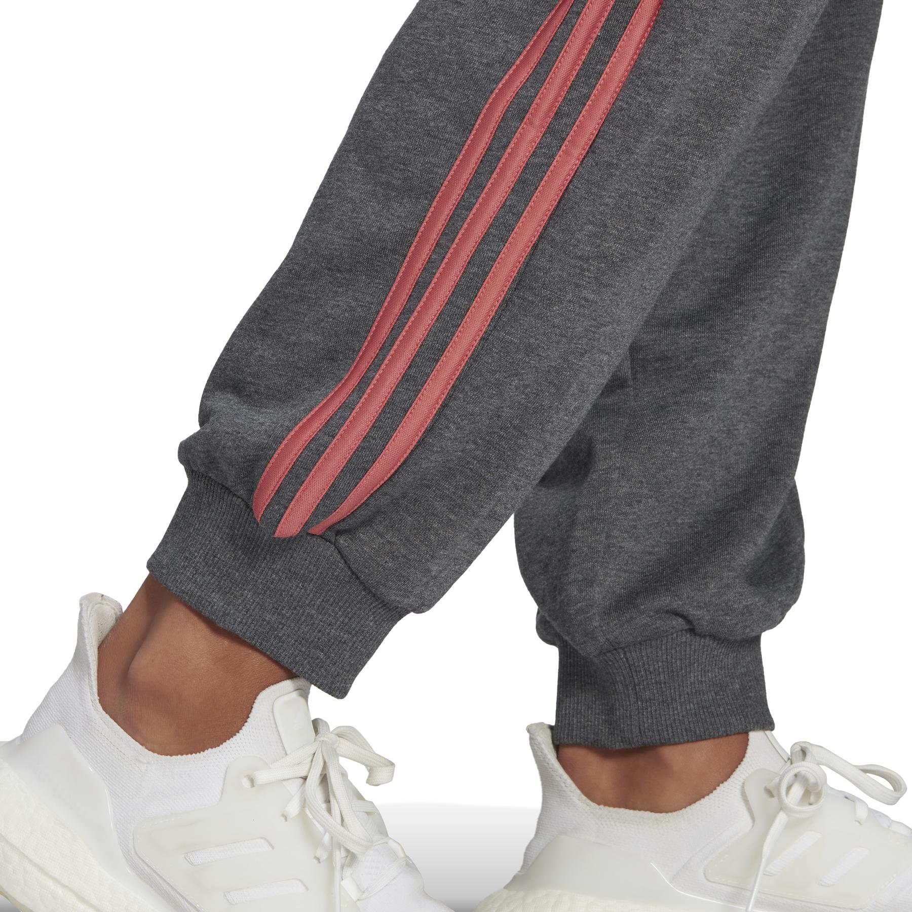 product/a/d/adidas_hl2078_7_apparel_on_model_detail_view_2_white-nw052224.jpg