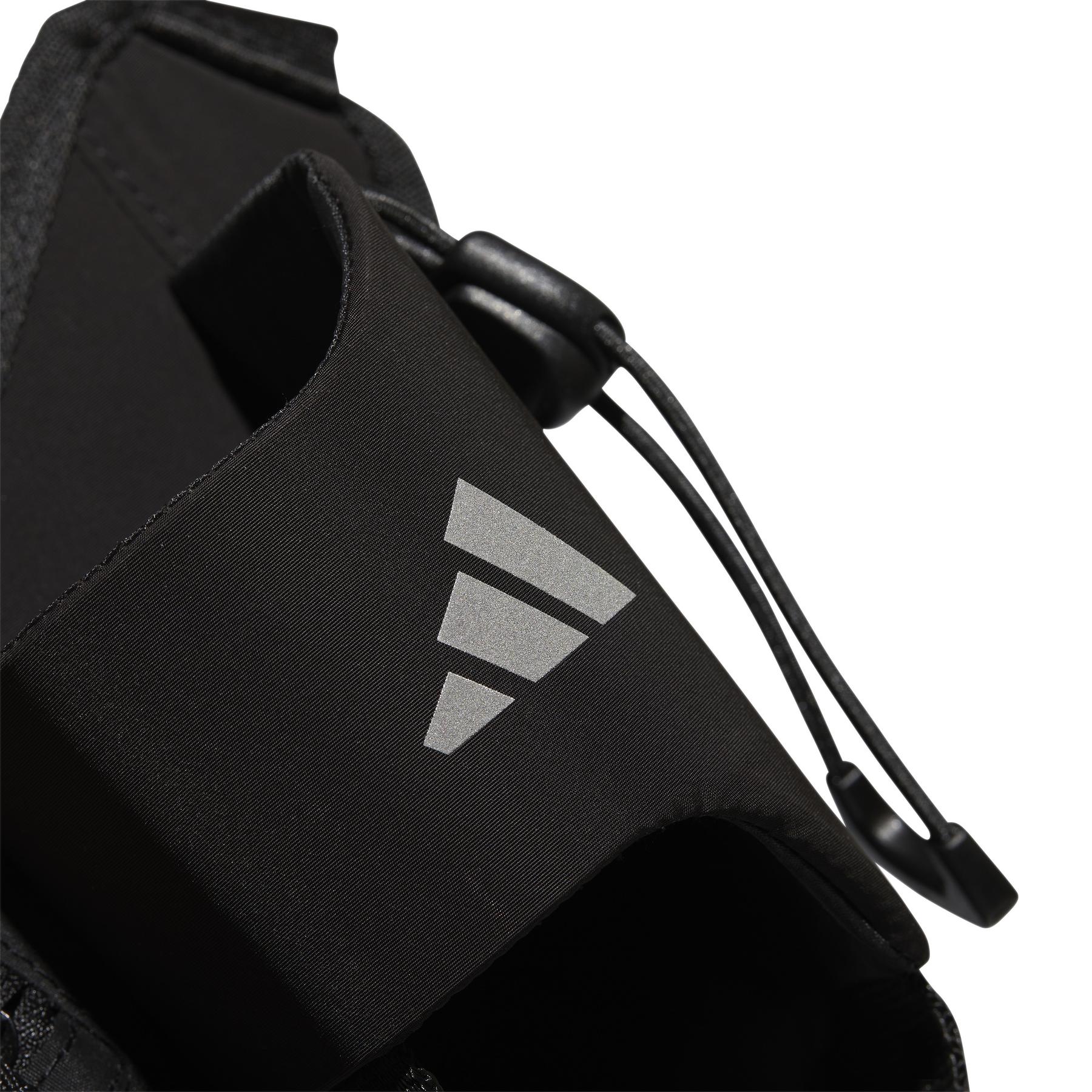 product/a/d/adidas_hn8174_6_hardware_photography_detail_view_2_white.jpg