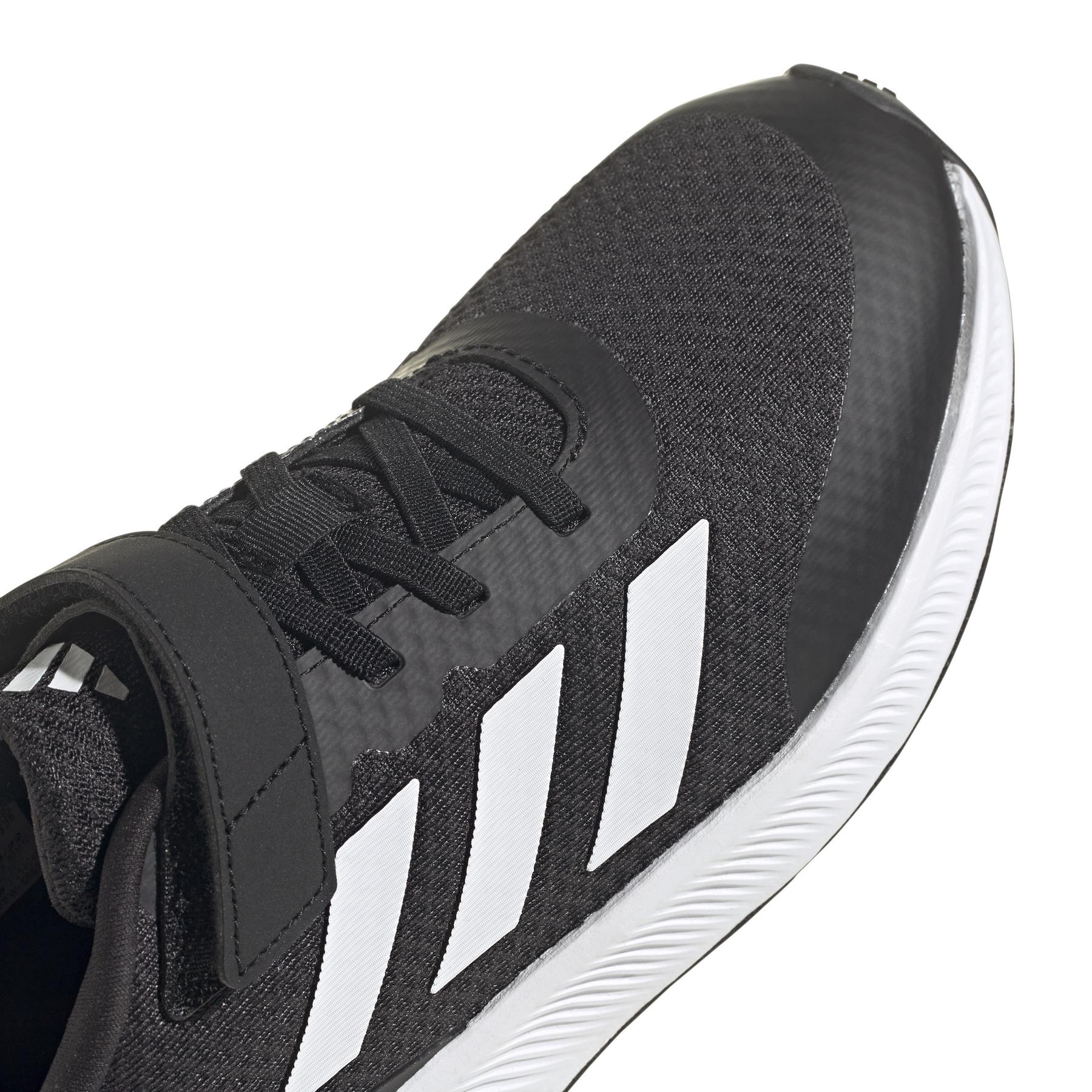 product/a/d/adidas_hp5867_9_footwear_photography_detail_view_2_white_000.jpg