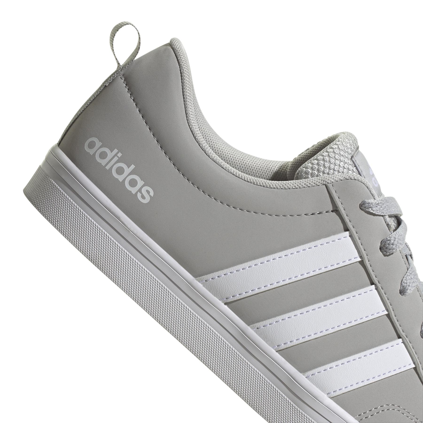 product/a/d/adidas_hp6006_8_footwear_photography_detail_view_1_white-nw052424.jpg