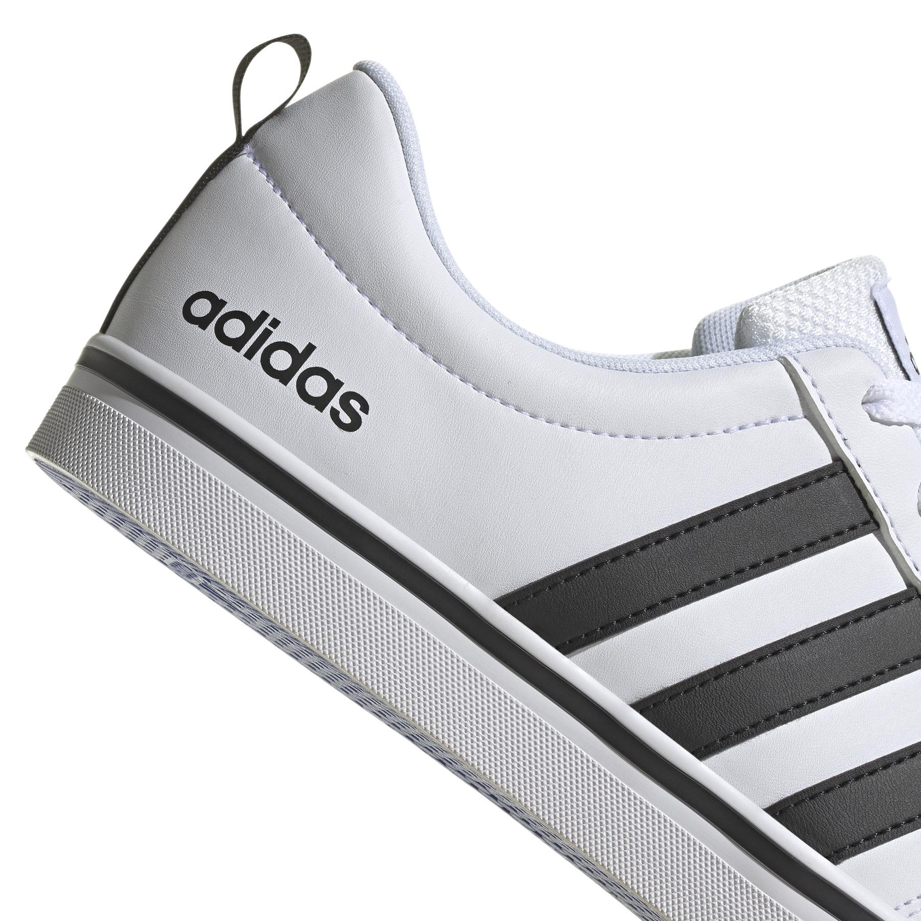 product/a/d/adidas_hp6010_8_footwear_photography_detail_view_1_white-nw052424.jpg
