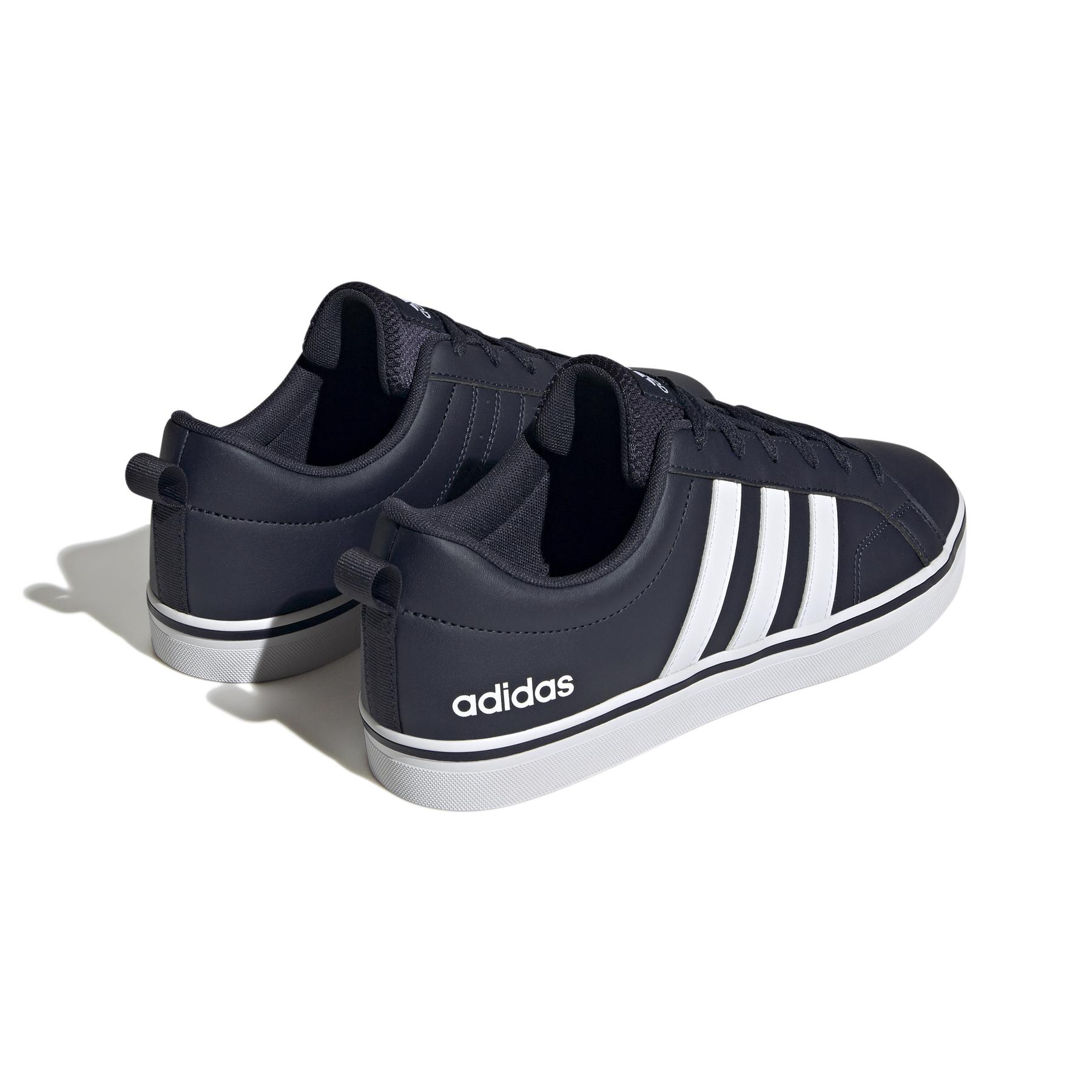 product/a/d/adidas_hp6011_7_footwear_photography_back_lateral_top_view_white-nw052424.jpg