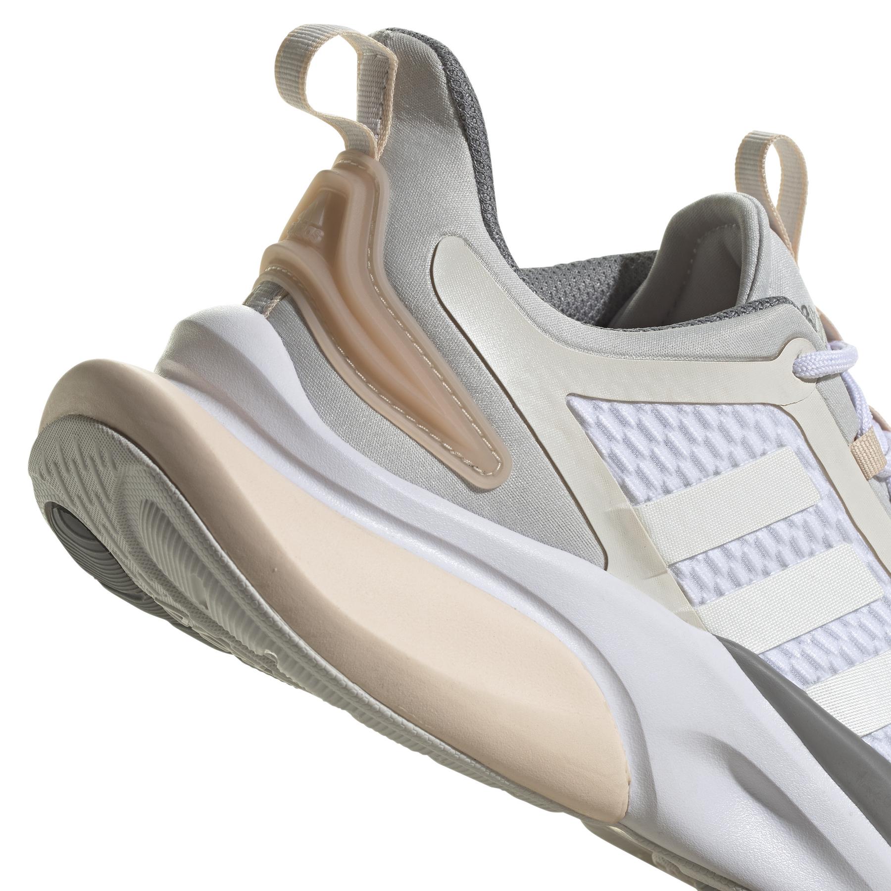 product/a/d/adidas_hp6147_8_footwear_photography_detail_view_1_white_000.jpg