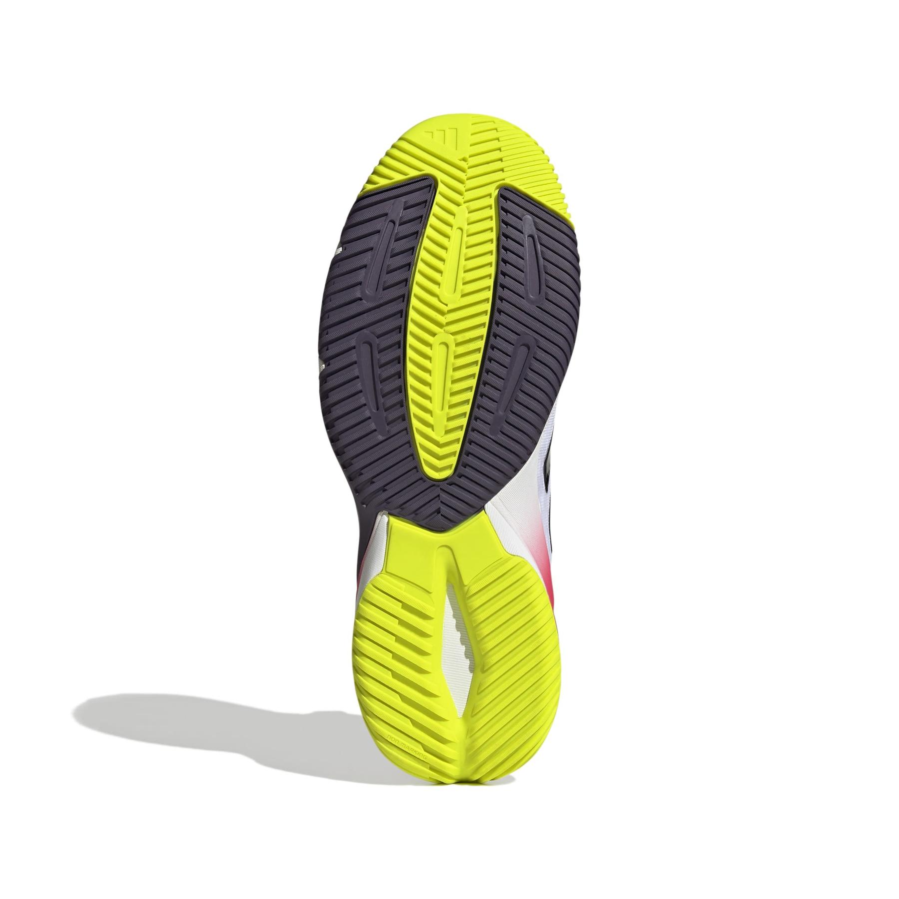 product/a/d/adidas_hp7037_4_footwear_photography_bottom_view_white.jpg