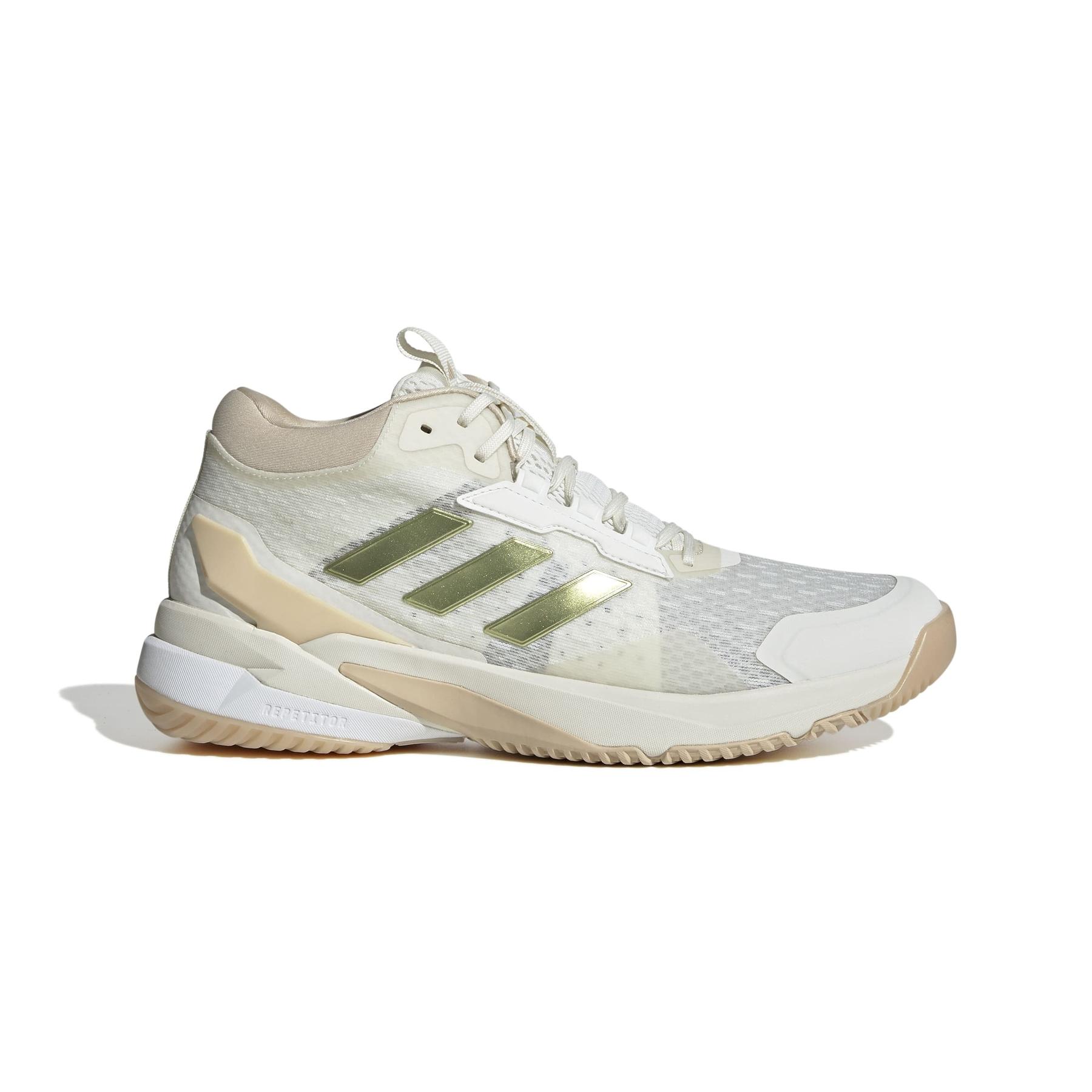 product/a/d/adidas_hq4686_1_footwear_photography_side_lateral_center_view_white.jpg
