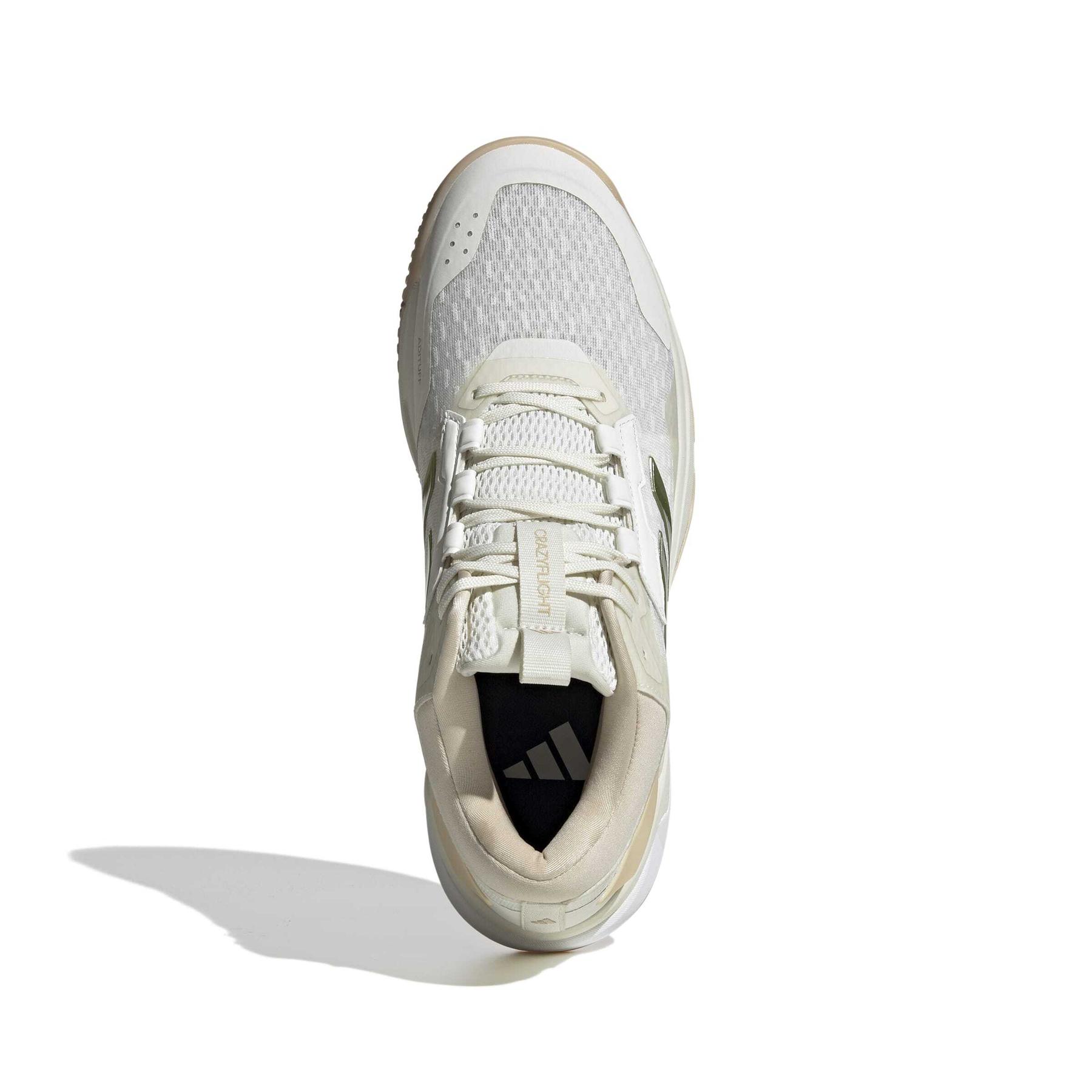 product/a/d/adidas_hq4686_3_footwear_photography_top_portrait_view_white.jpg