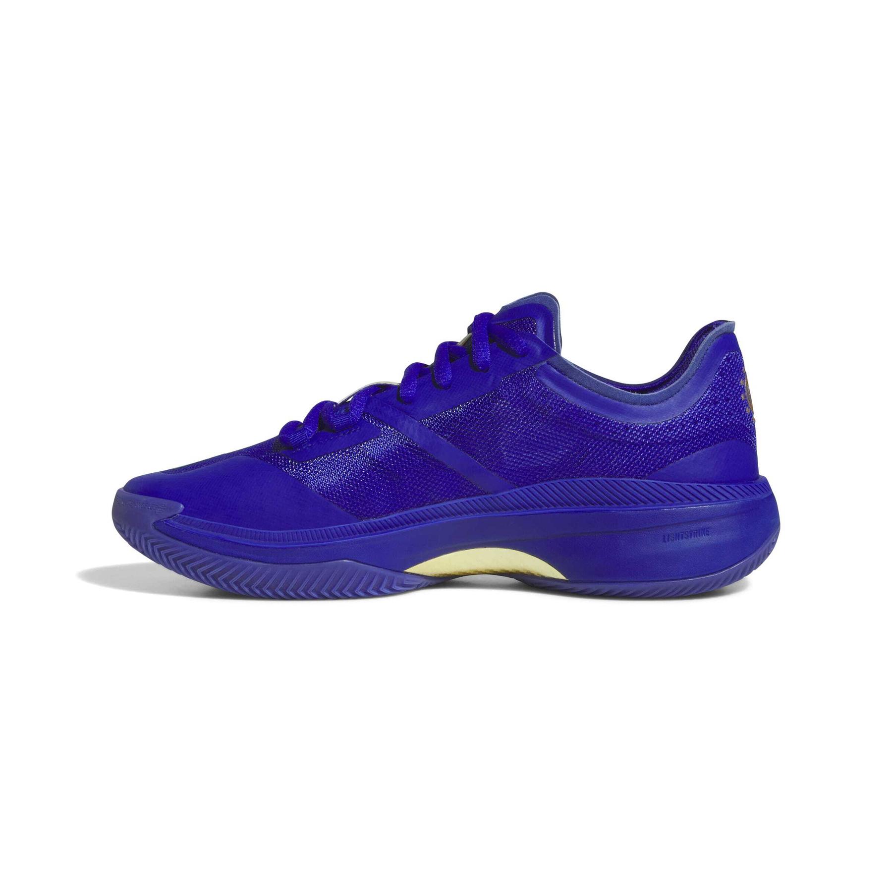 product/a/d/adidas_hq7455_5_footwear_photography_side_medial_center_view_white-nw091625.jpg
