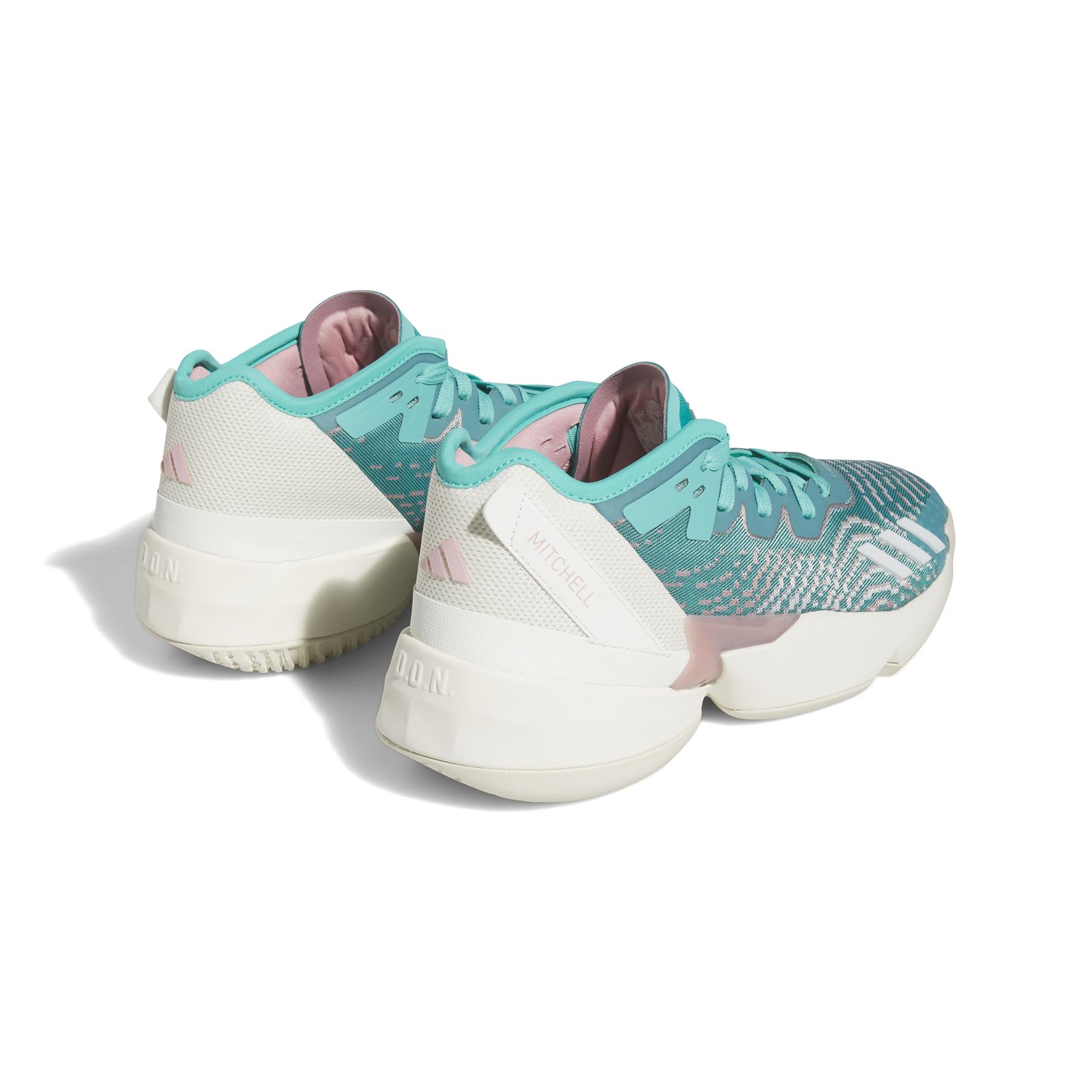 product/a/d/adidas_hr0718_7_footwear_photography_back_lateral_top_view_white_000.jpg