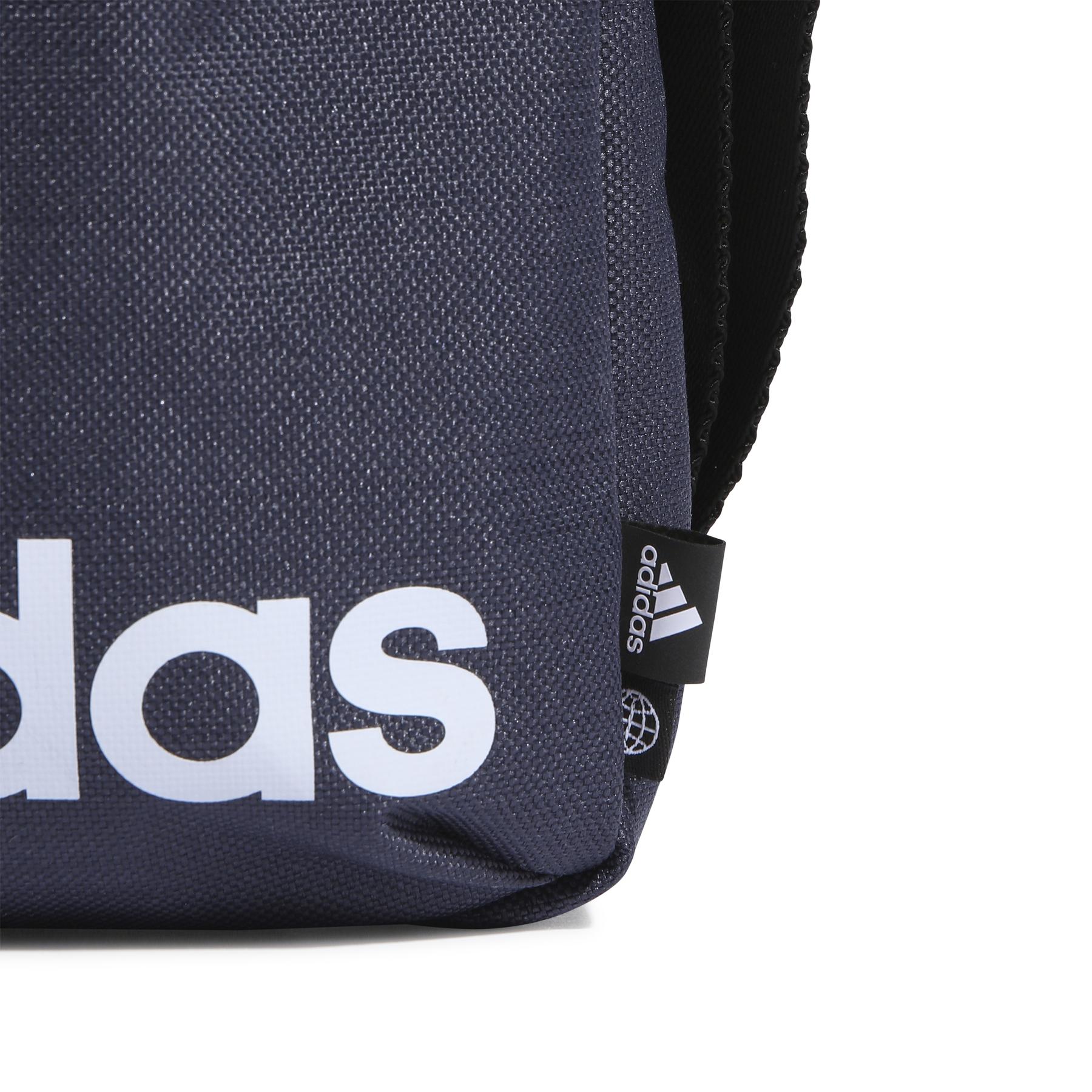 product/a/d/adidas_hr5373_6_hardware_photography_detail_view_2_white.jpg