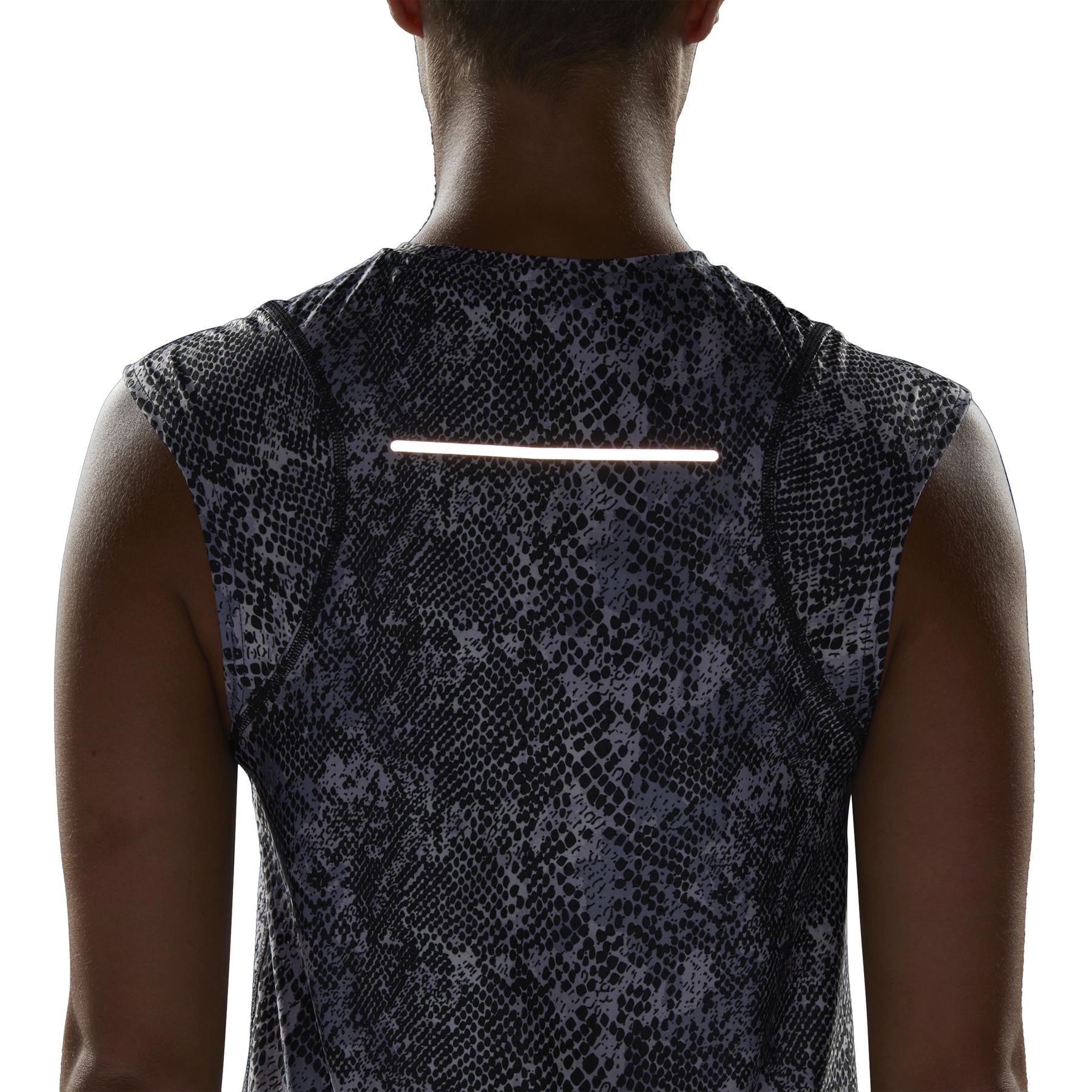 product/a/d/adidas_hr5713_8_apparel_on_model_detail_view_2_white.jpg