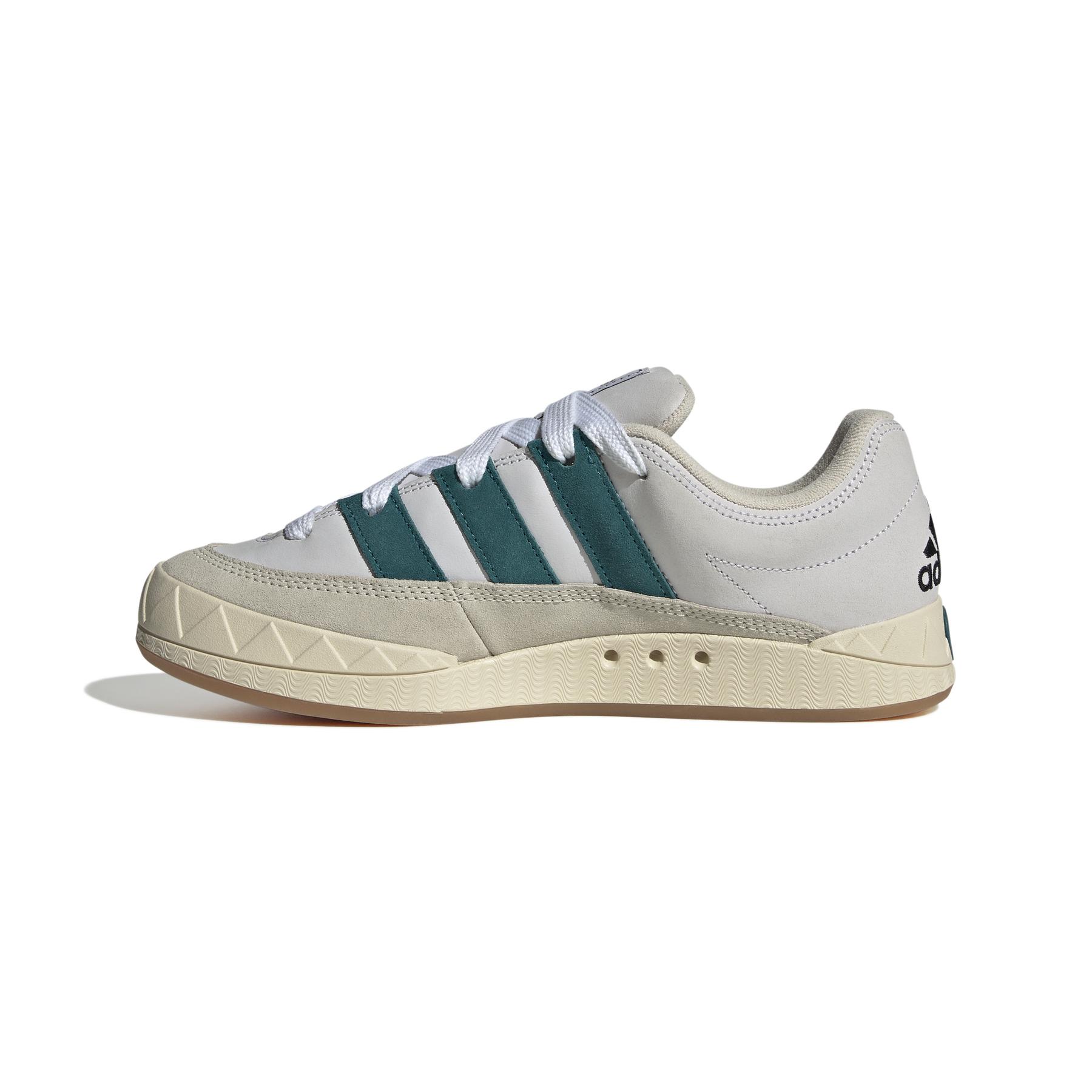 product/a/d/adidas_id3935_5_footwear_photography_side_medial_center_view_white.jpg