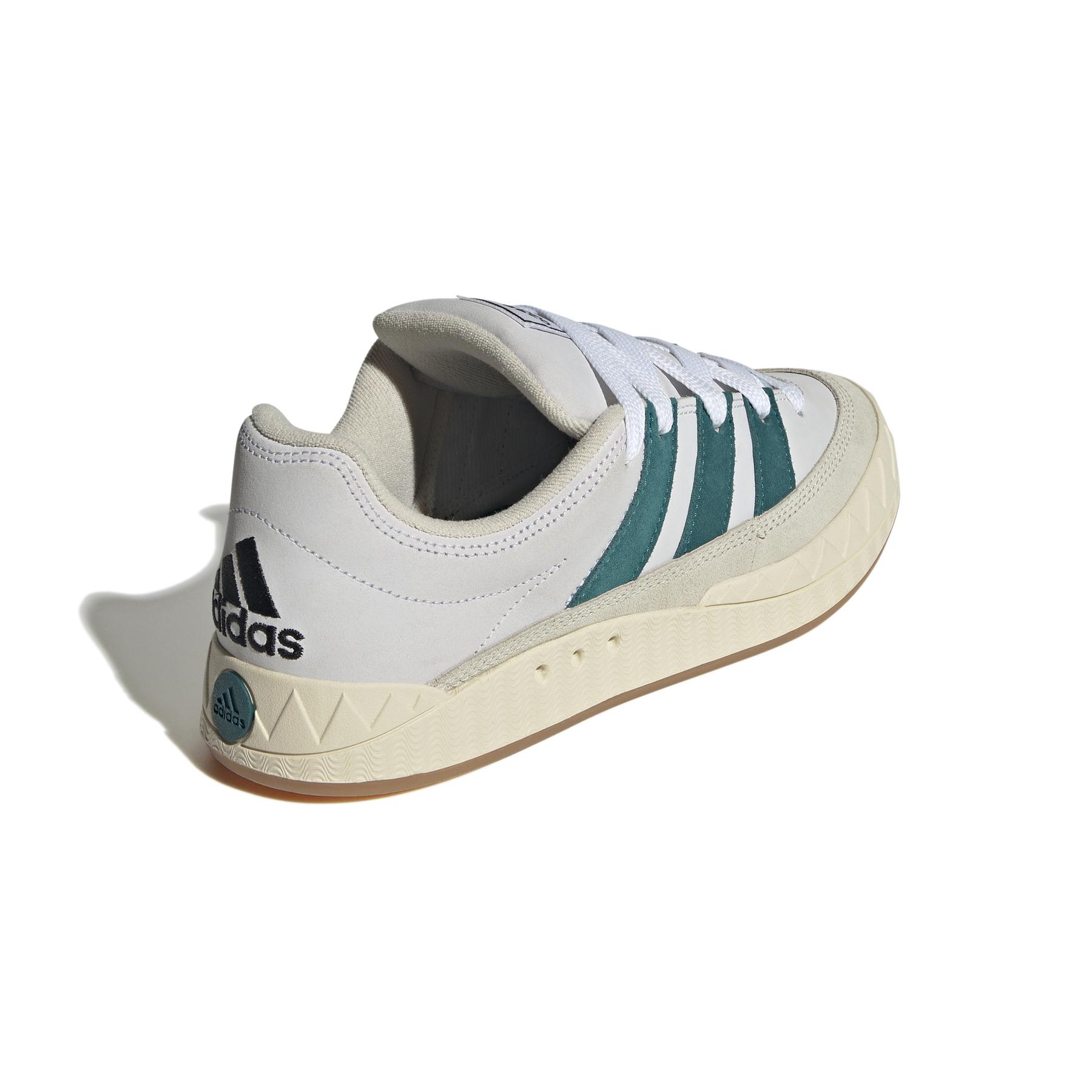 product/a/d/adidas_id3935_7_footwear_photography_back_lateral_top_view_white.jpg