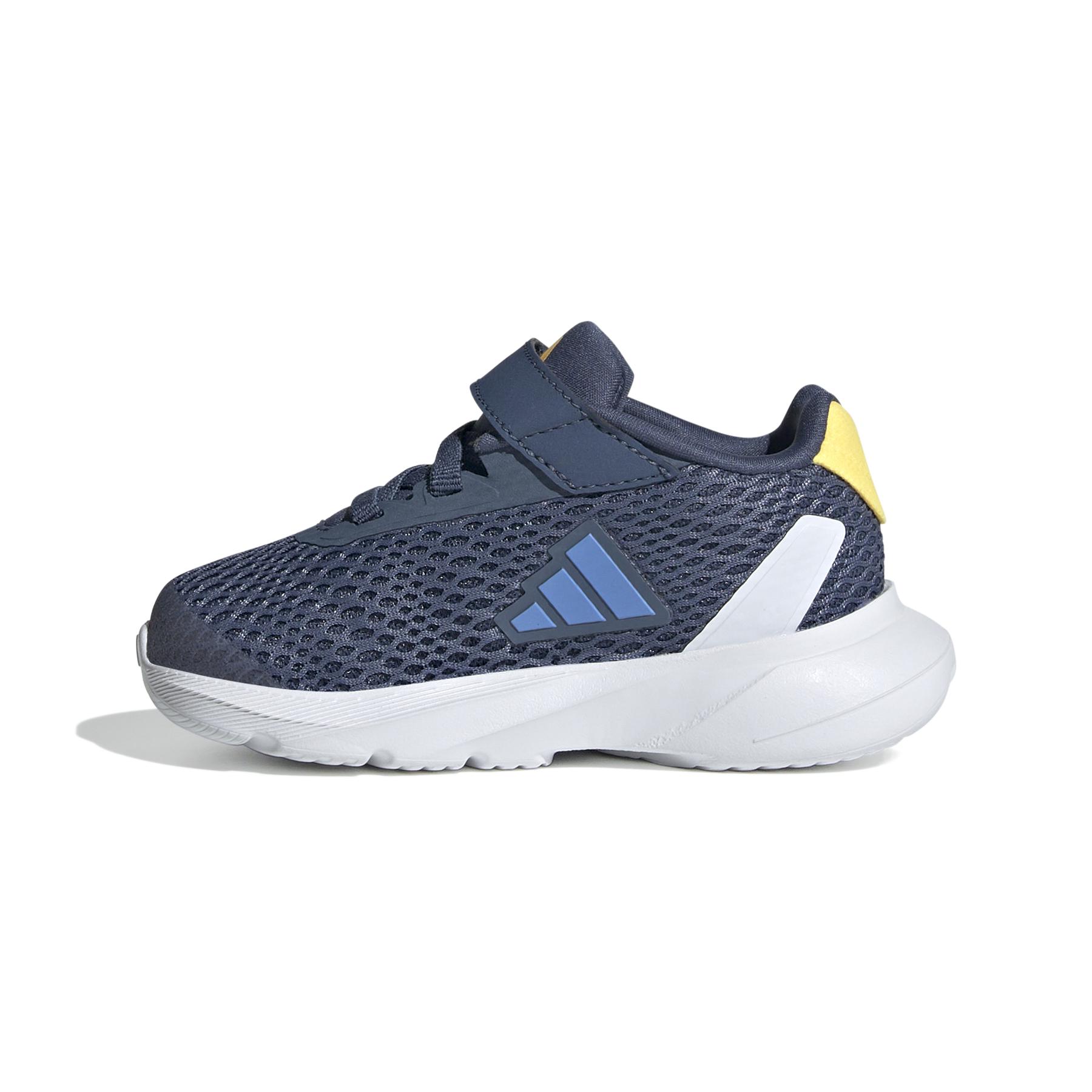 product/a/d/adidas_id5894_5_footwear_photography_side_medial_center_view_white.jpg