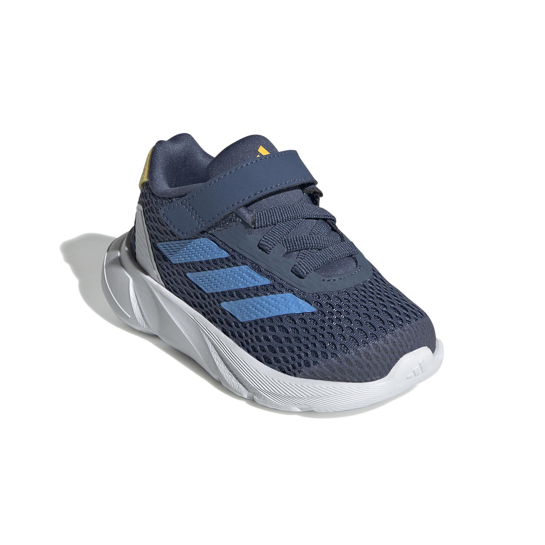 product/a/d/adidas_id5894_6_footwear_photography_front_lateral_top_view_white.jpg