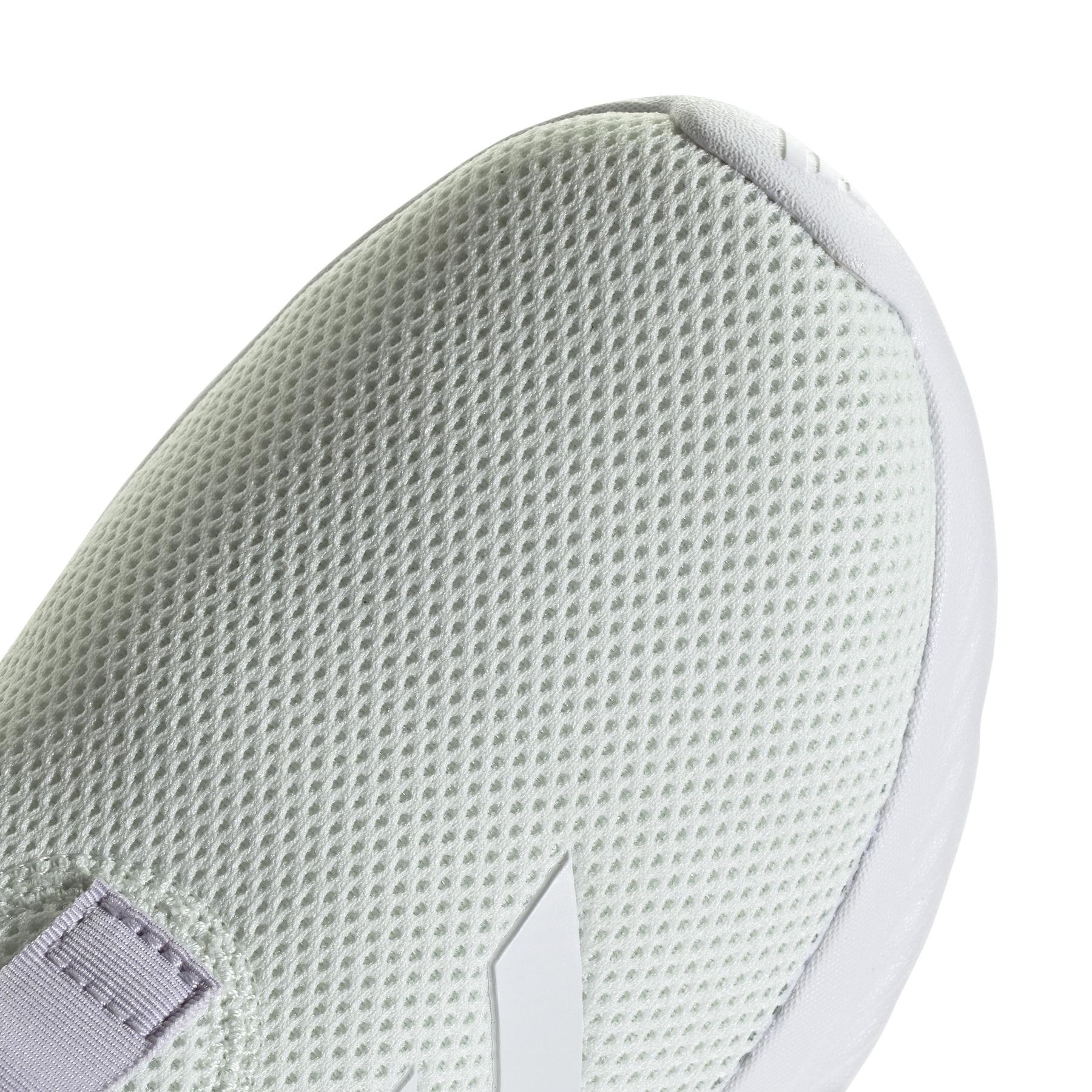 product/a/d/adidas_id6526_8_footwear_photography_detail_view_1_white-nw091625.jpg